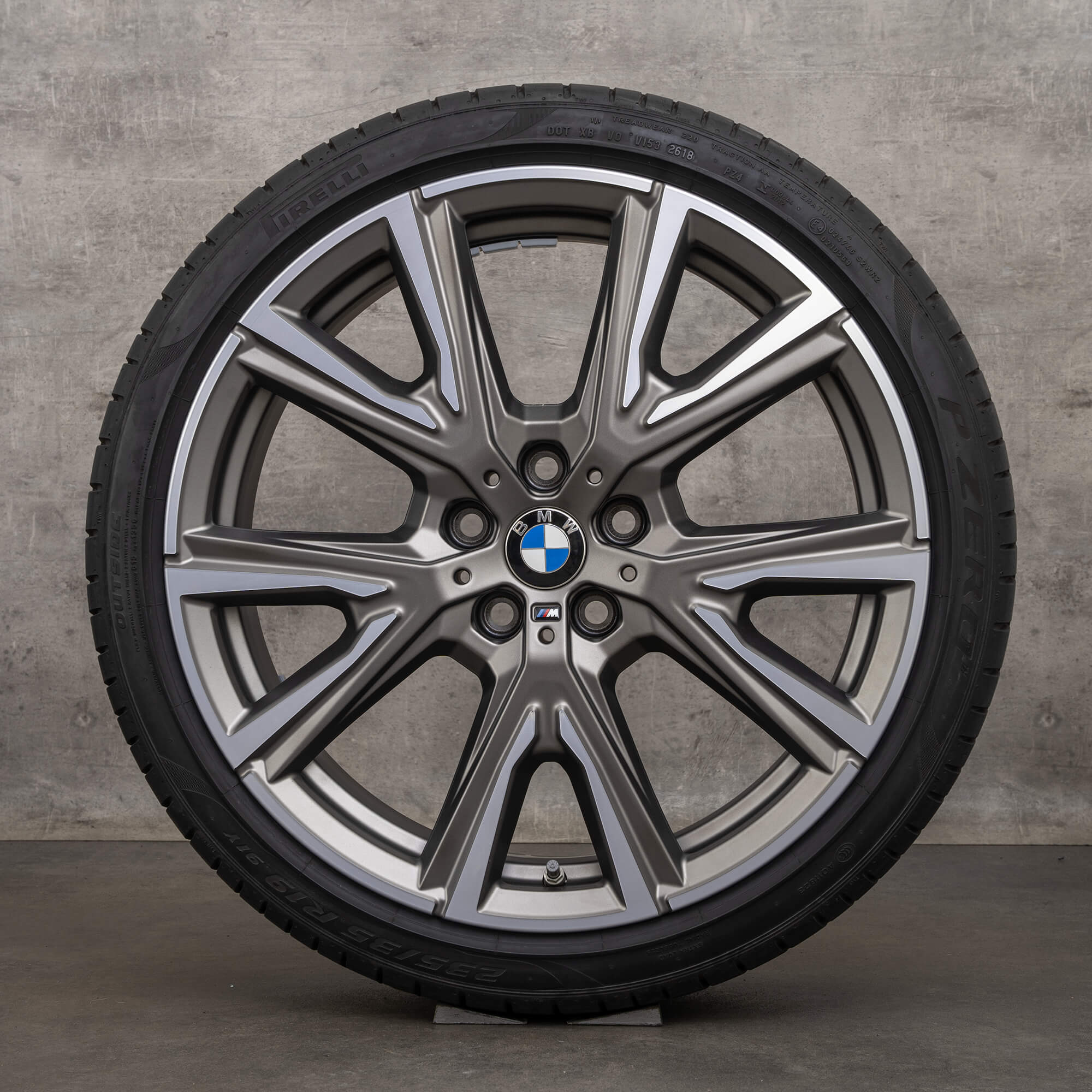 Original BMW 1er 2er Felgen 19 Zoll F40 F44 Sommerräder Styling 557 M 8053525 ceriumgrey matt glanzgedreht