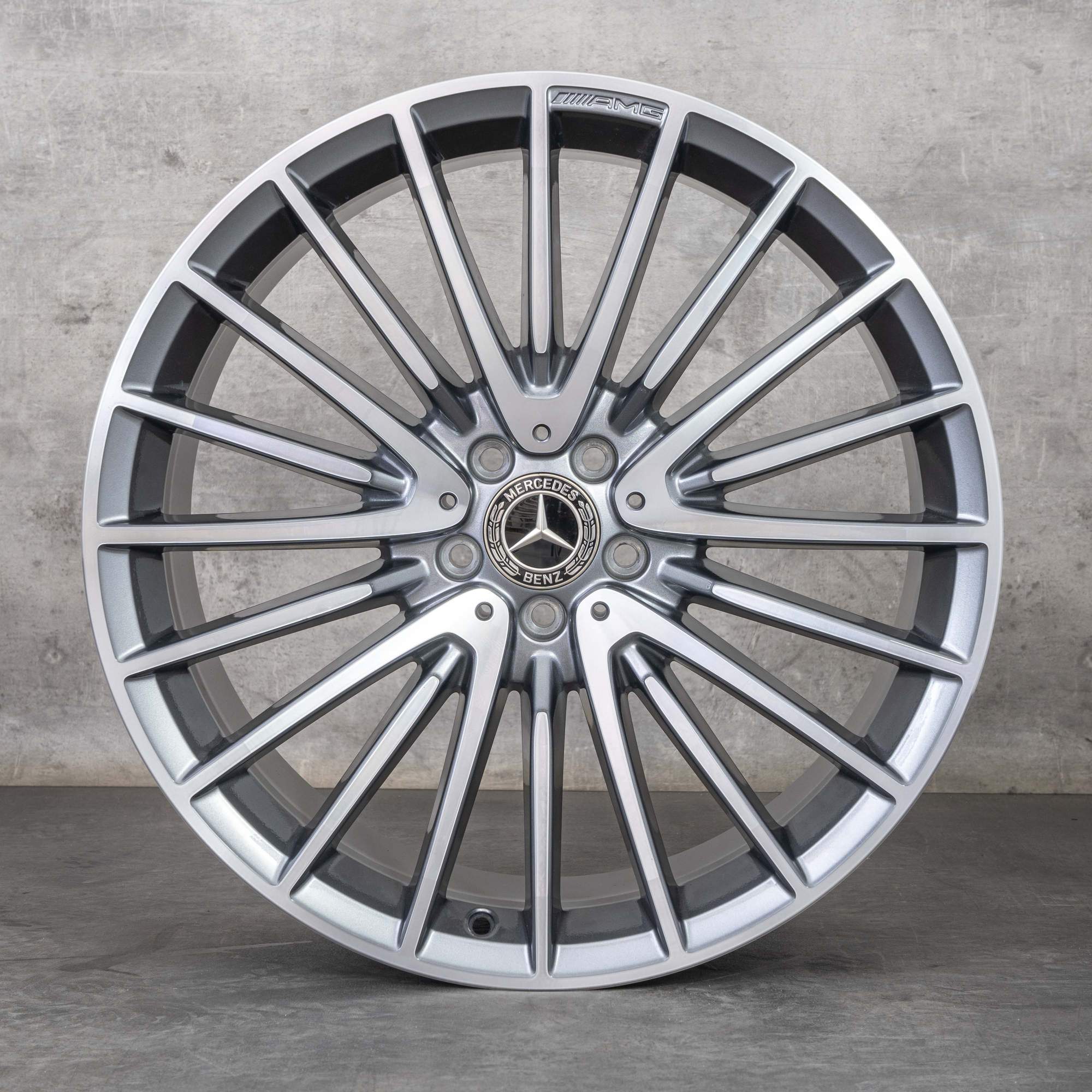 Alkuperäiset Mercedes Benz S-sarja AMG vanteet 21 tuuman W223 X223 A2234011700 A2234011800 himalaya harmaa.