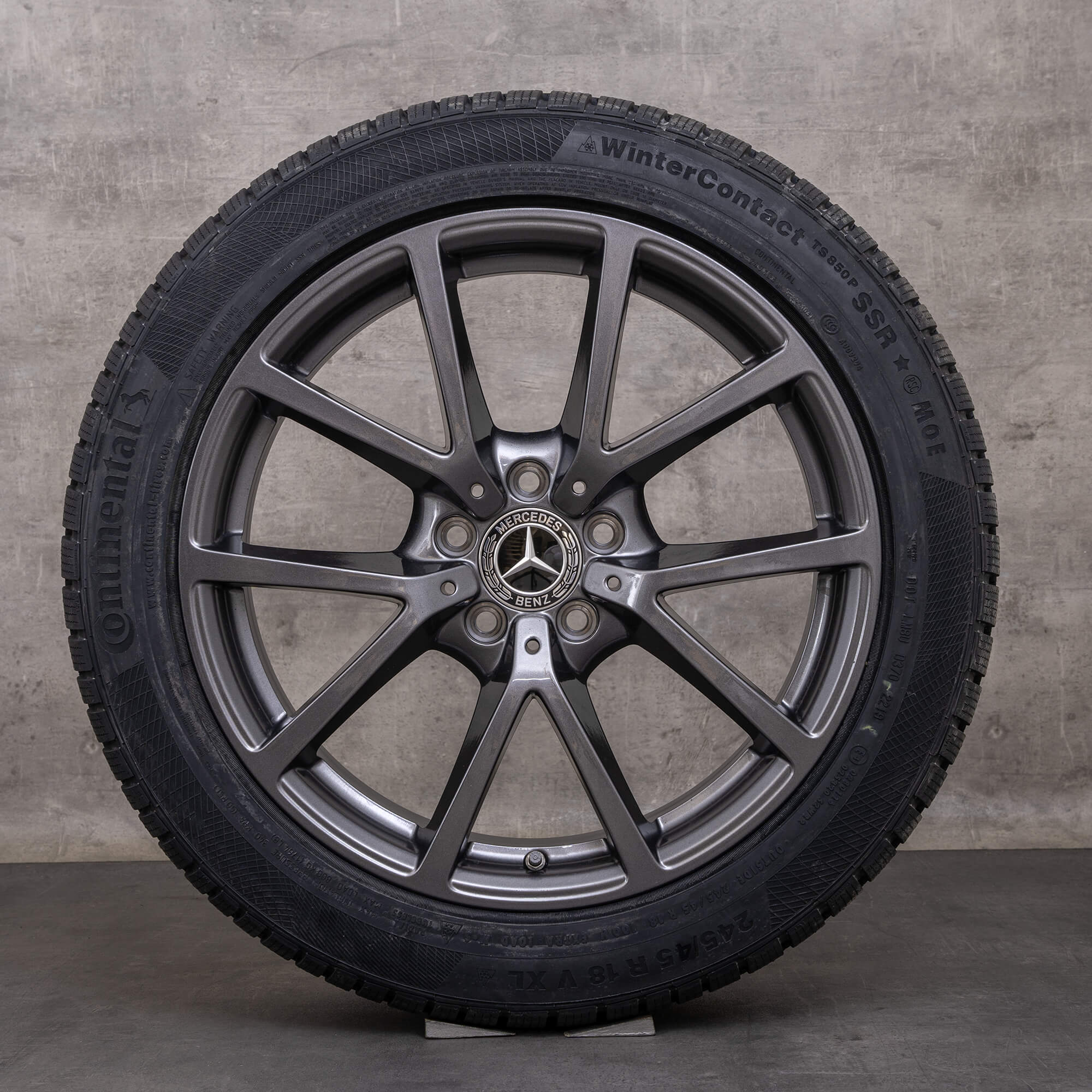 Äkta Mercedes Benz CLE AMG vinterhjul 18 tum C236 A236 fälgar A2364010300 titan glans NY