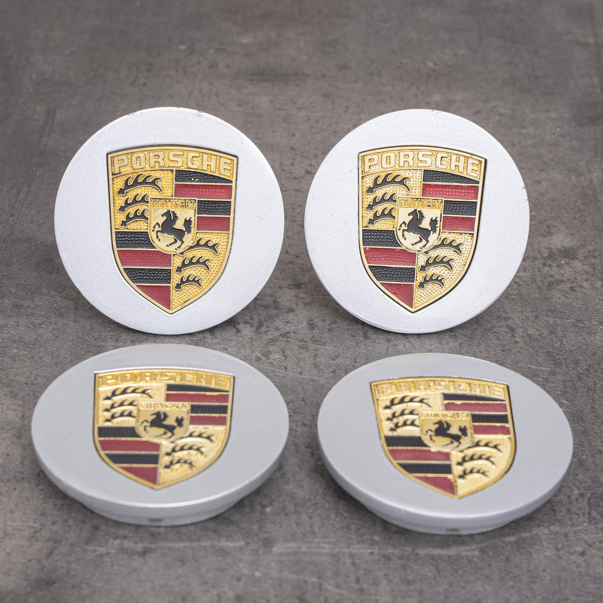 Genuine Porsche coprimozzo 92836103206TPP Coprimozzo argento brillante 8Z8 Crest colorato