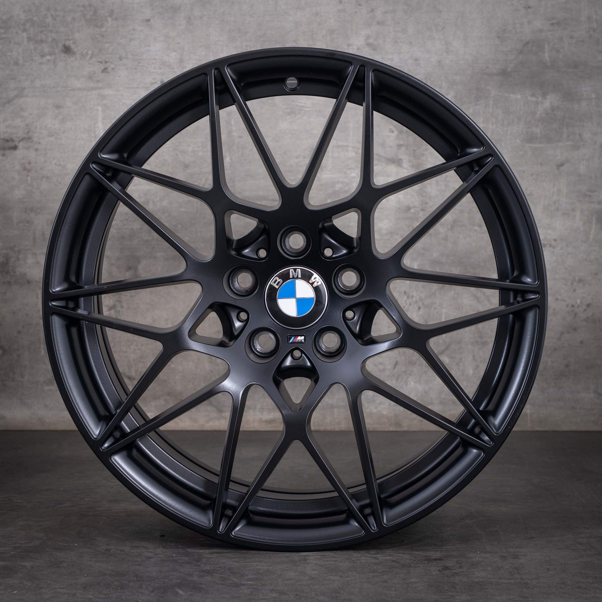 Oryginalne felgi BMW M4 GTS 19 20 cali F82 666 M 228751 2287511 Felgi aluminiowe