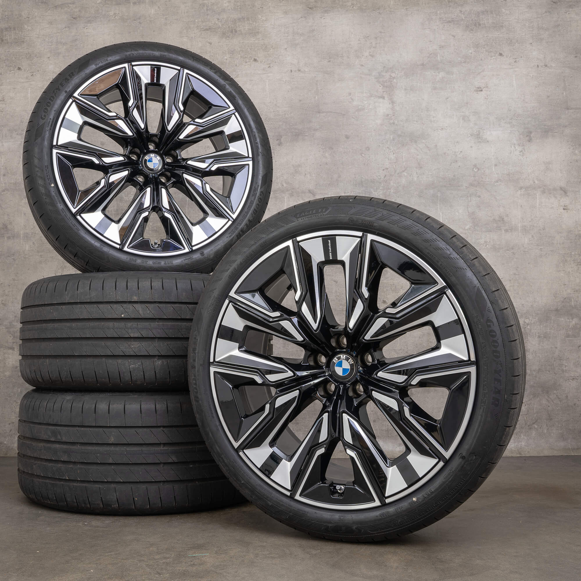 Original BMW 7er & i7 Sommerräder 21 Zoll G70 Felgen Styling 910i 5A6F119 5A6F120 schwarz glanzgedreht