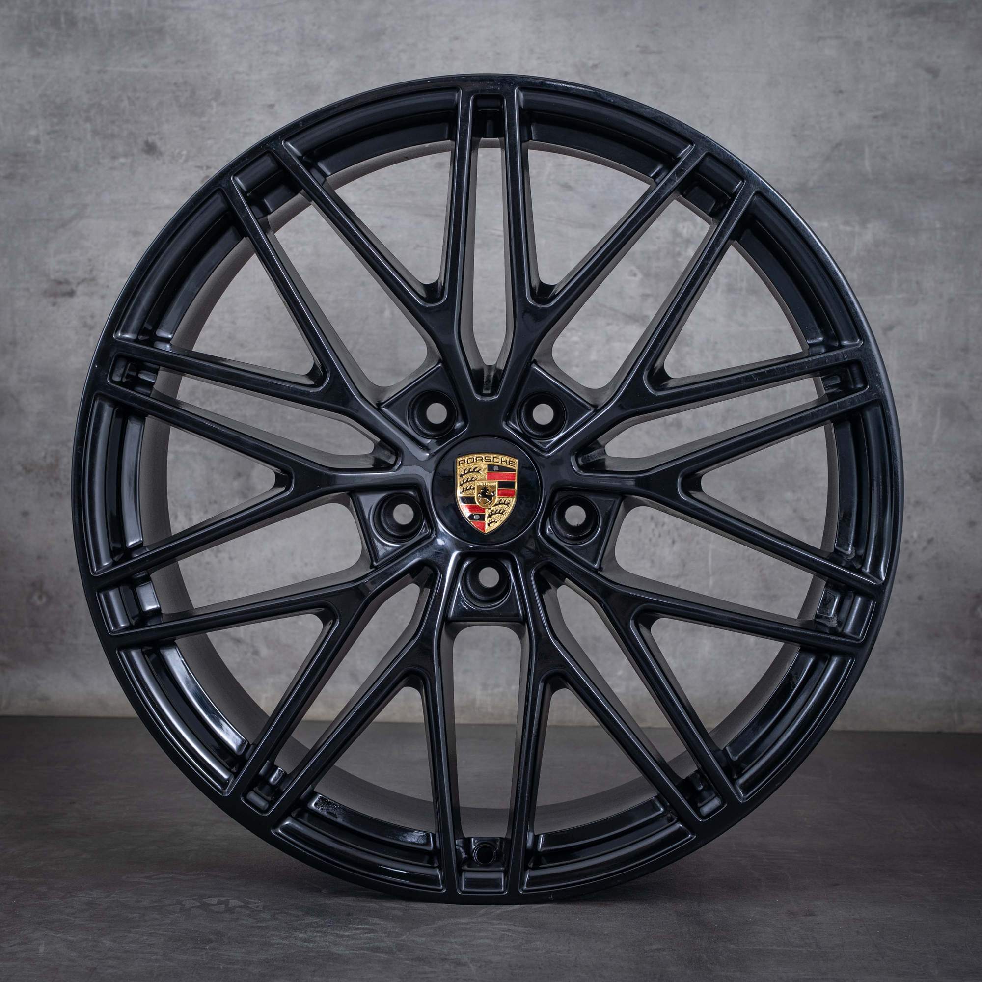 Oryginalne felgi Porsche Cayenne 21 cali 9YA II E3 9Y0601025CD 9Y0601025CE RS Spyder czarne błyszczące