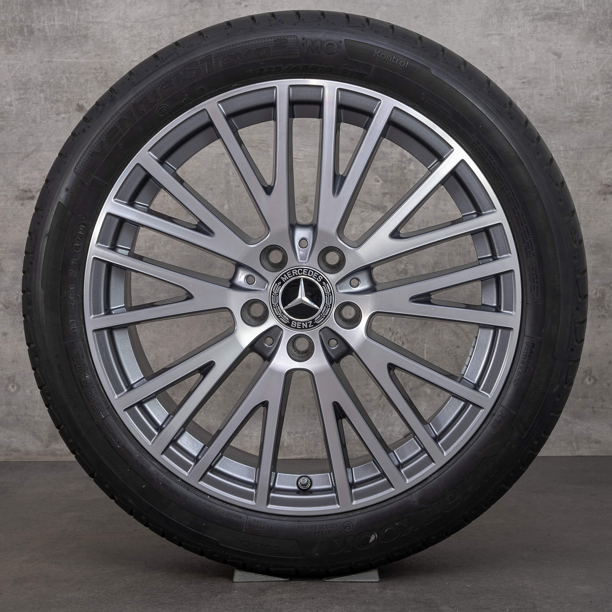 Mercedes 18 Zoll Felgen A Klasse W177 V177 CLA W118 Sommerräder Sommerreifen
