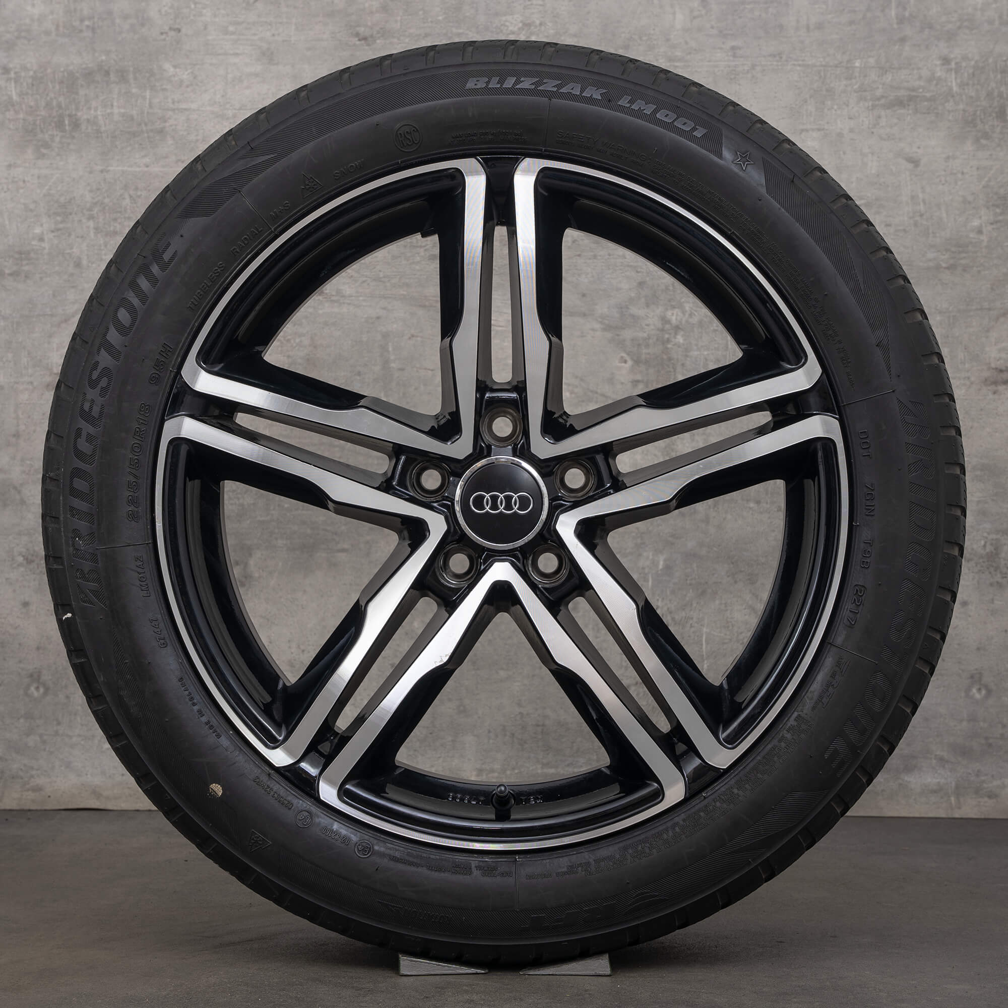 Audi A6 4G RSQ3 8U vinterhjul vinterdäck 18 tums aluminiumfälgar KBA47966