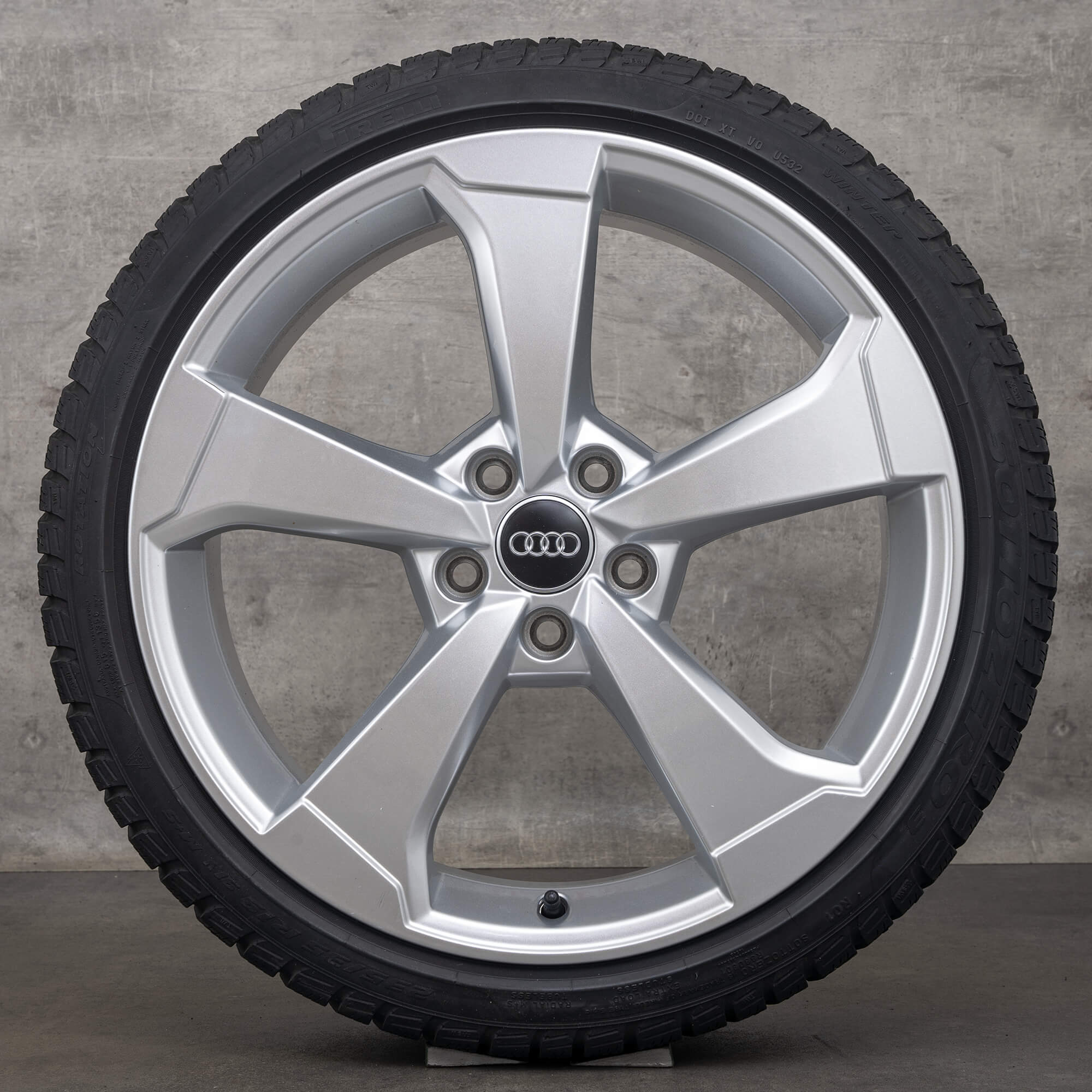 Audi A3 S3 RS3 8V Sportback winter tires 19 inch wheels 8V0601025CG