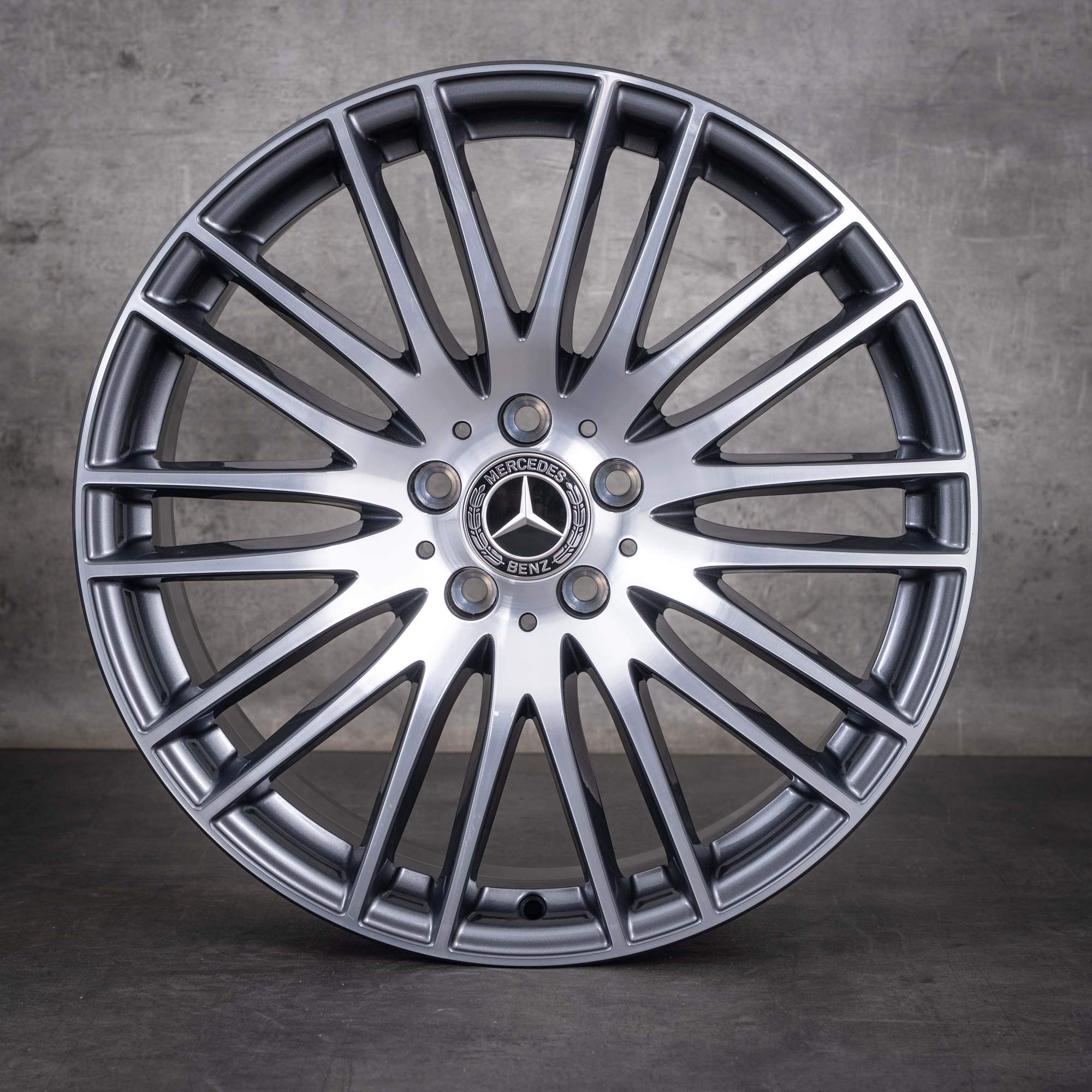OEM Mercedes-Benz GLC 19inch winter wheels X254 C254 rims A2544014900 Himalaya Gray front rims diamond cut finish NEW