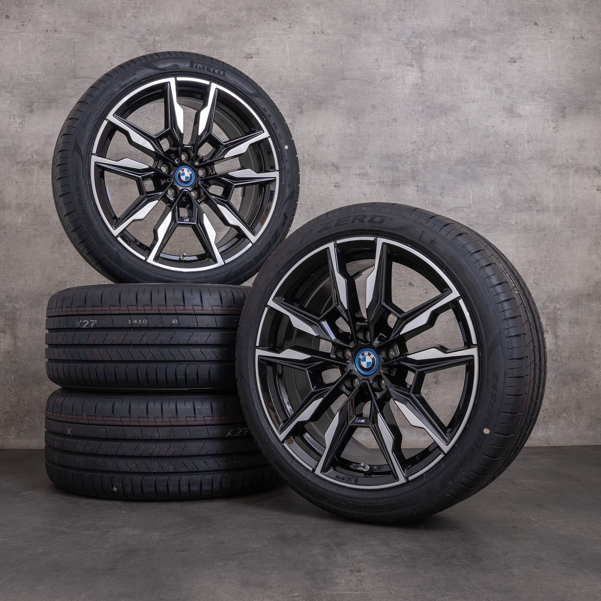 OEM BMW 4 Series i4 Rims 19 inch G26 Gran Coupe summer wheels Styling 861 M 8089227 8089228 jet black glossy turned