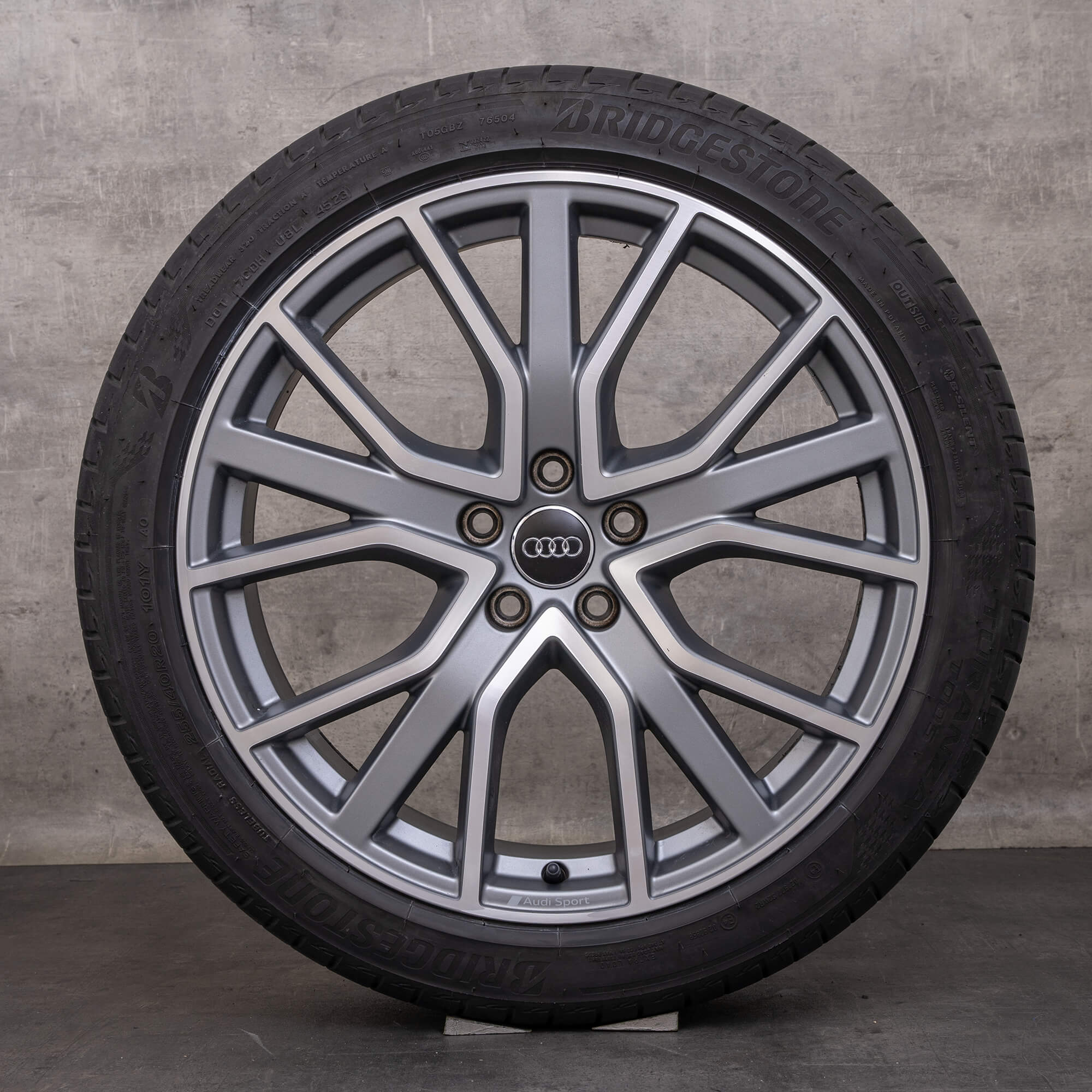 Jante originale Audi A6 S6 20 inch 4K C8 anvelope jante vară 4K0601025AB antracit mat