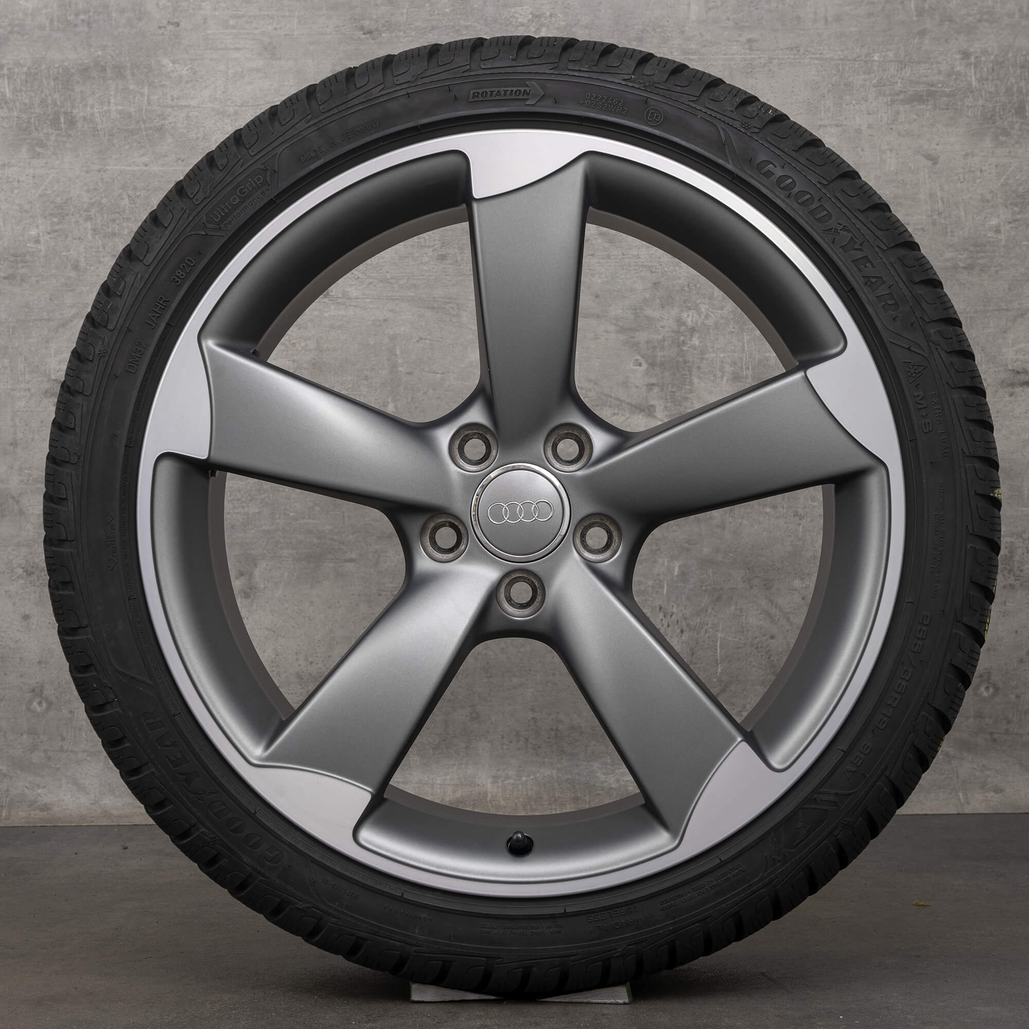 Audi A4 S4 B8 8K Winterräder Rotor 19 Zoll Felgen Winterreifen 8K0601025CN