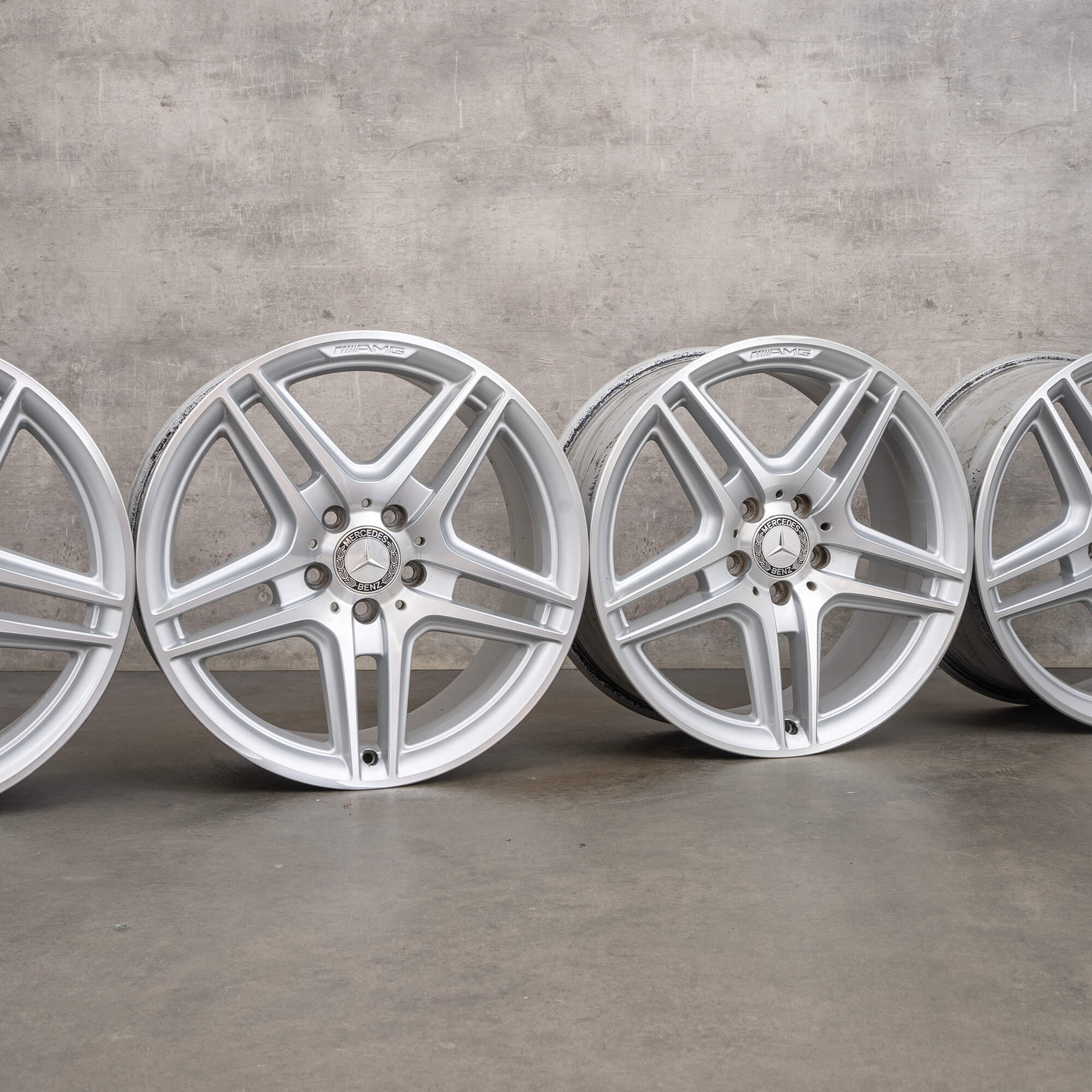 AMG Mercedes Benz C-Class W204 S204 C204 18 inch rims A2044014102 ...