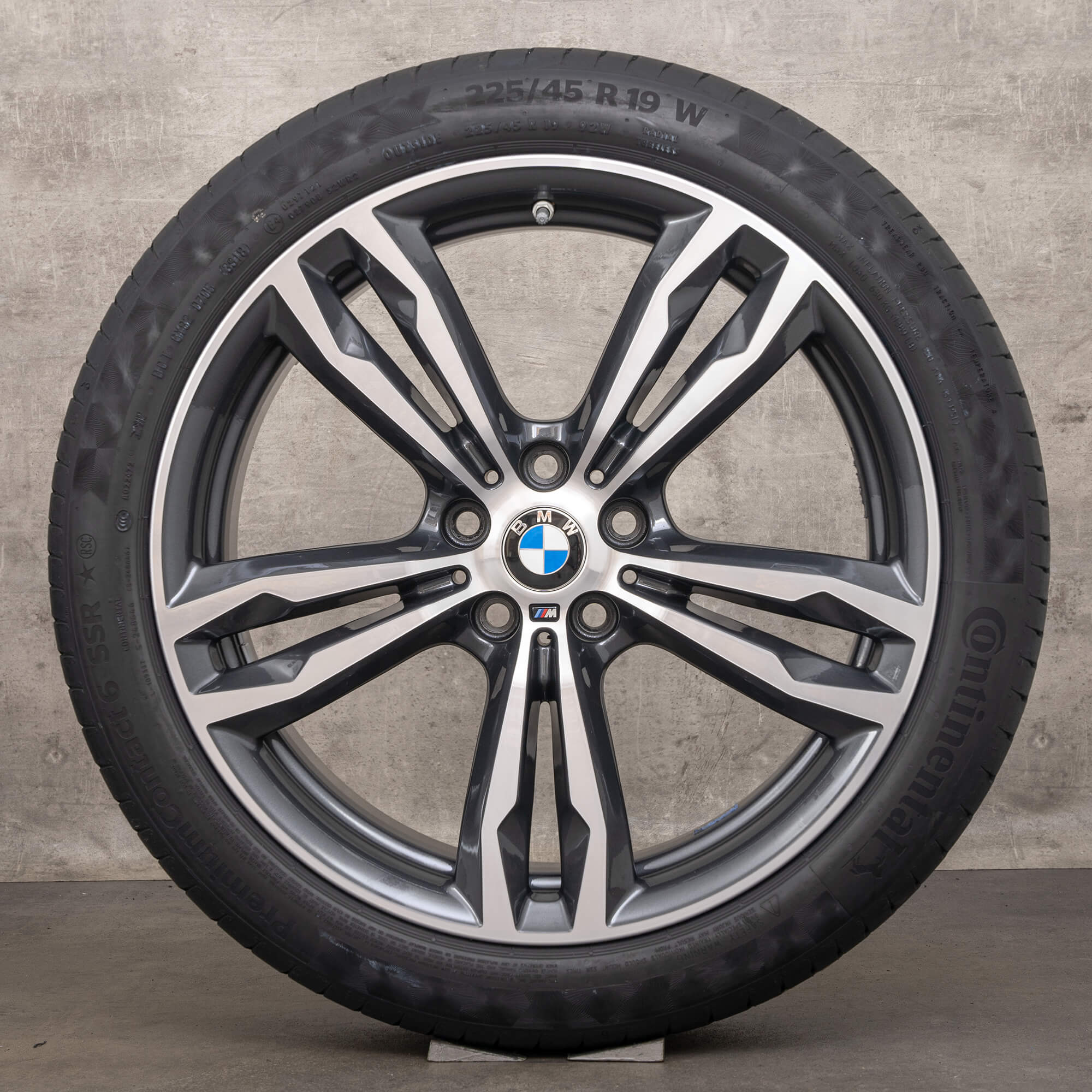  1シリーズ　X1(F48) X2(F39) ホイール17インチ4本セット BMW X1 F48 X2 F39 summer tires wheels 19 inch rims styling 572 M