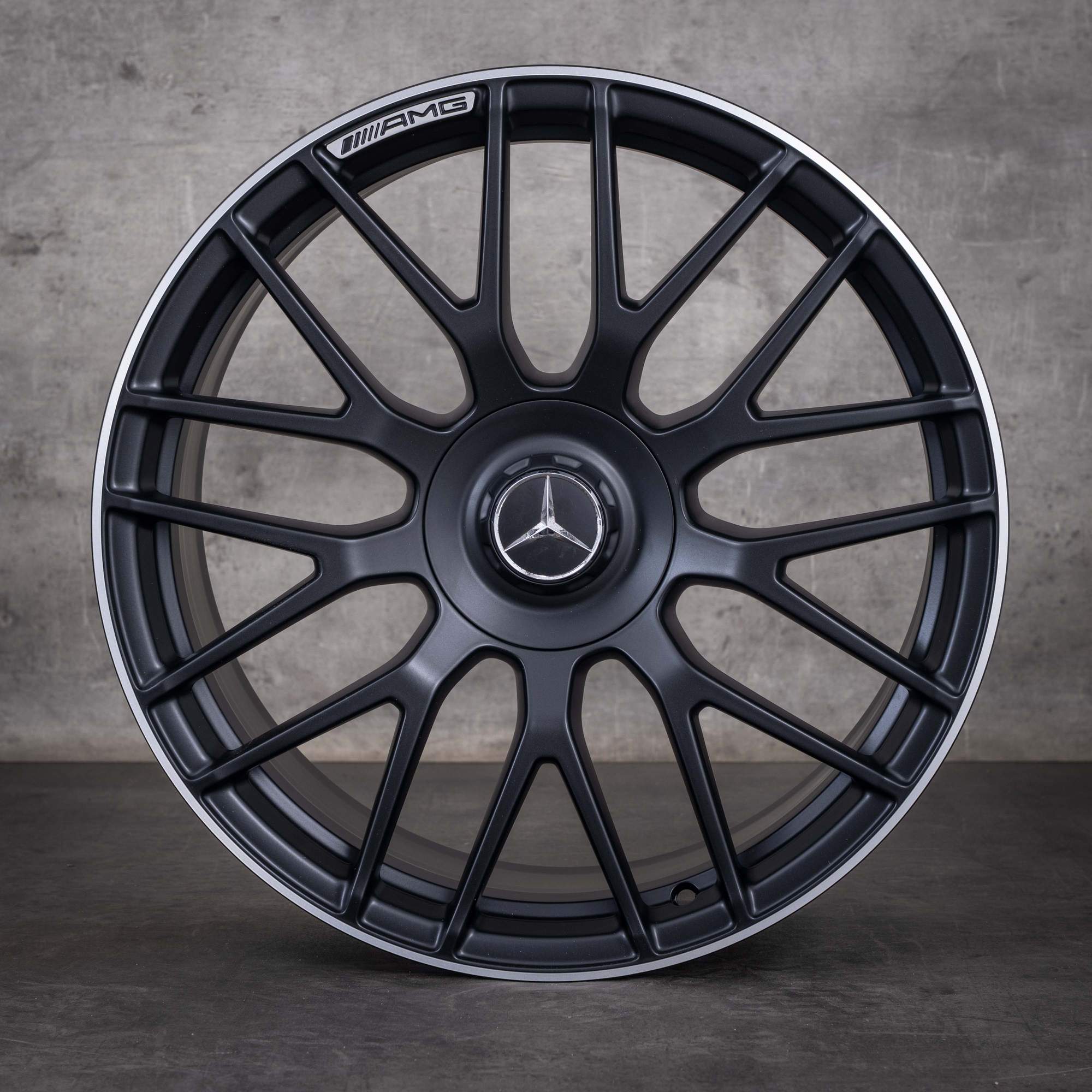 Jante originale Mercedes-Benz Clasa C C63 & S AMG de 19 inci W205 S205 A2054011700 A2054011800 negru mat diamantate NOI