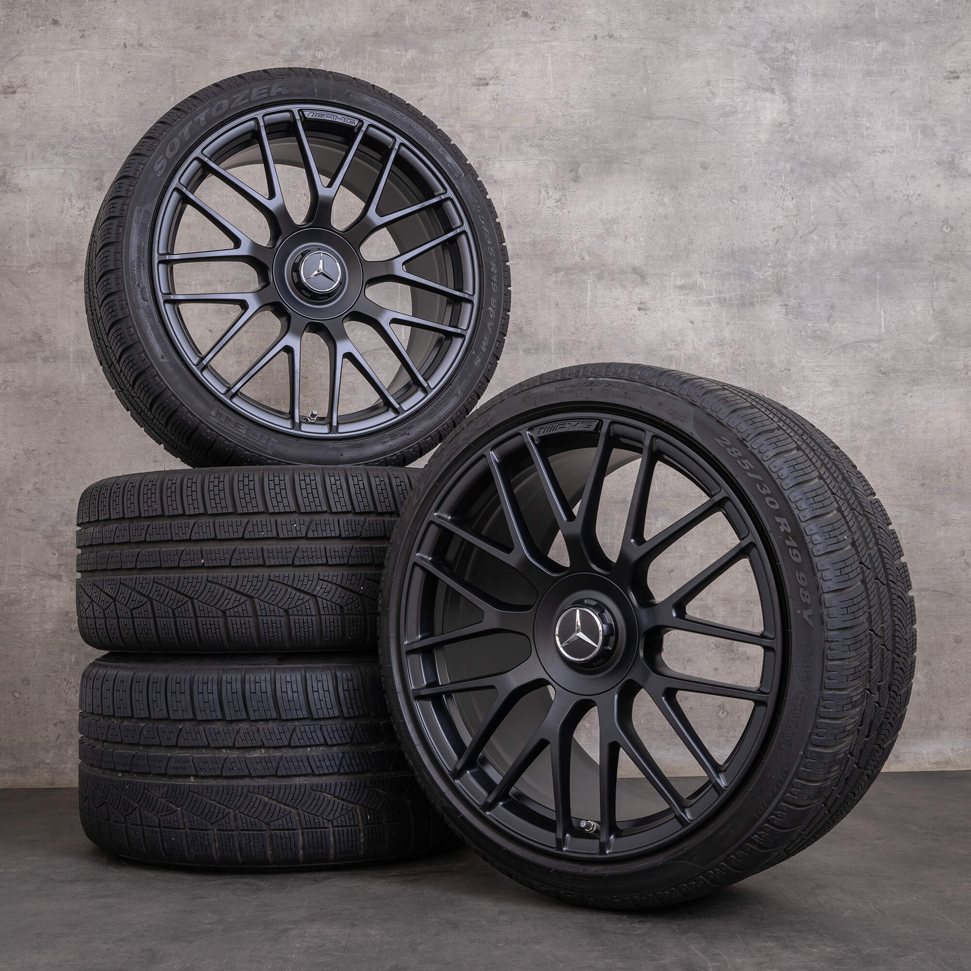 Original AMG Mercedes Benz C63 & S Winterräder 19 Zoll C205 A205 Felgen A2054015900 A2054016000 schwarz matt