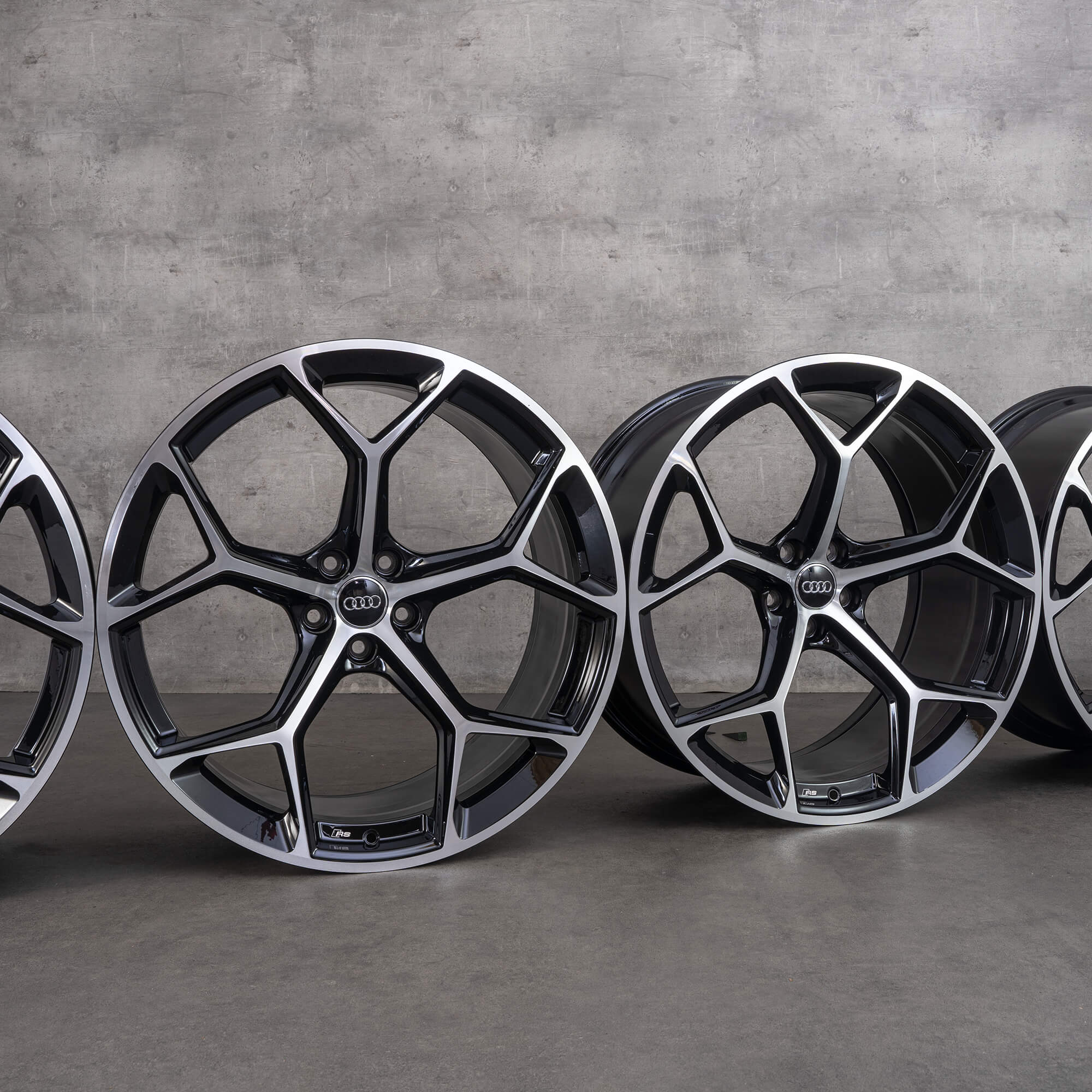 Jantes de performance d'origine Audi 22 pouces en aluminium RS6 RS7 4K C8