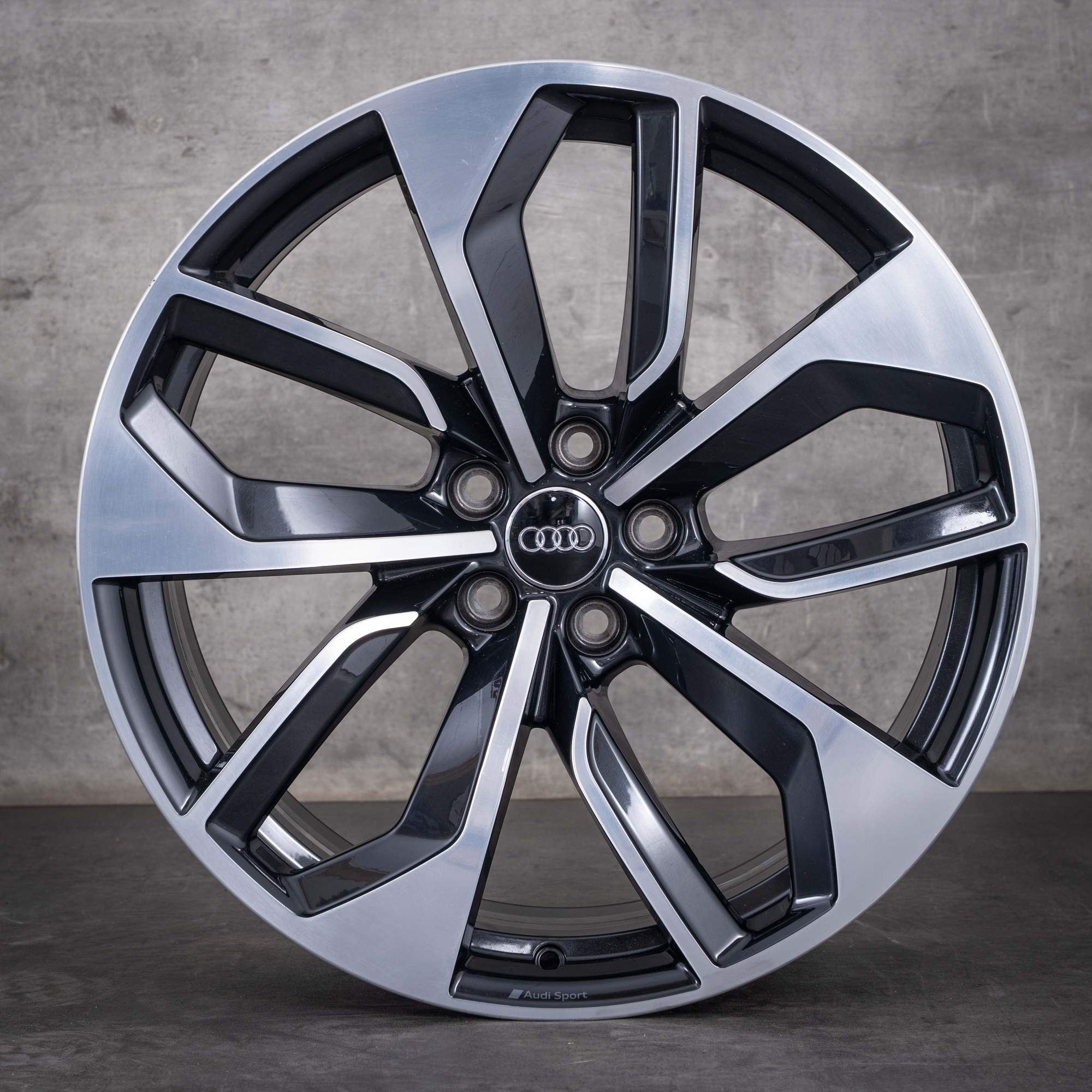 OEM Audi RS4 RS5 winter wheels 20inch B9 8W F5 rims Edge 8W0601025CT Granite diamond cut