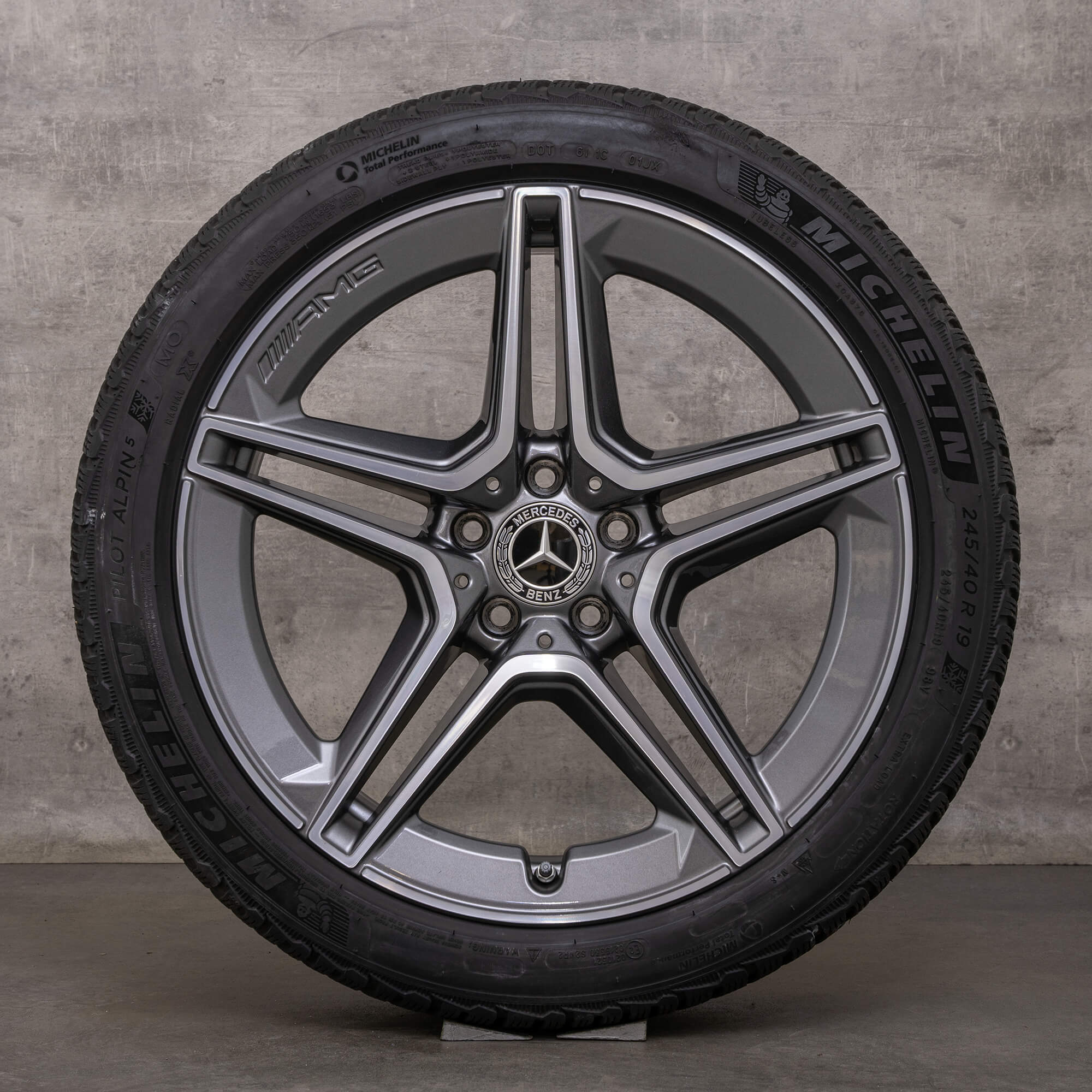 Original Mercedes Benz CLS 53 AMG 4Matic llantas de invierno 19 pulgadas C257 A2574013000 A2574011500 gris himalaya torneado brillante