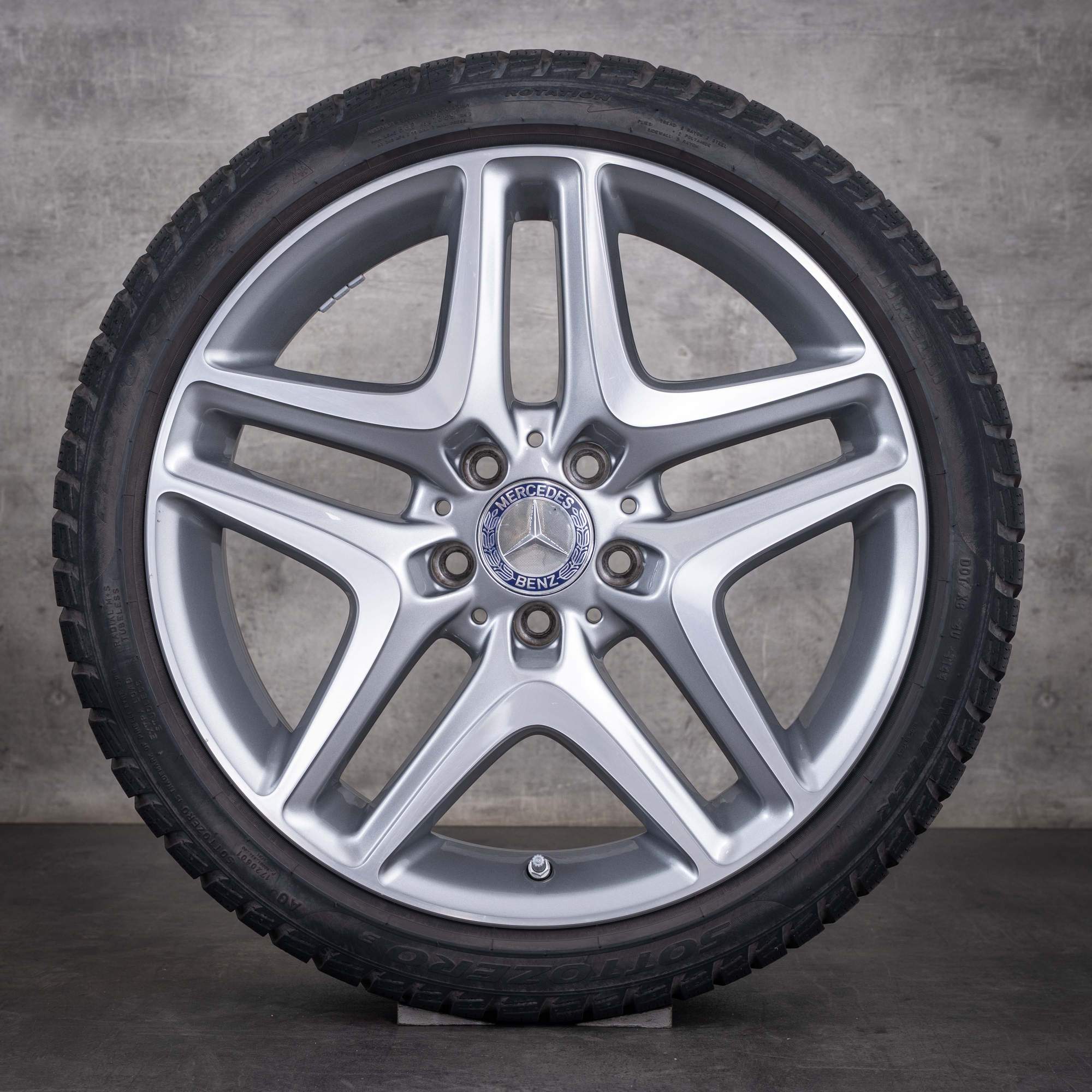 Oryginalne koła zimowe Mercedes-Benz SLK SLC felgi 18 cali R172 A1724011602 wzór z 5 podwójnymi ramionami kolor himalaya grey diamond cut