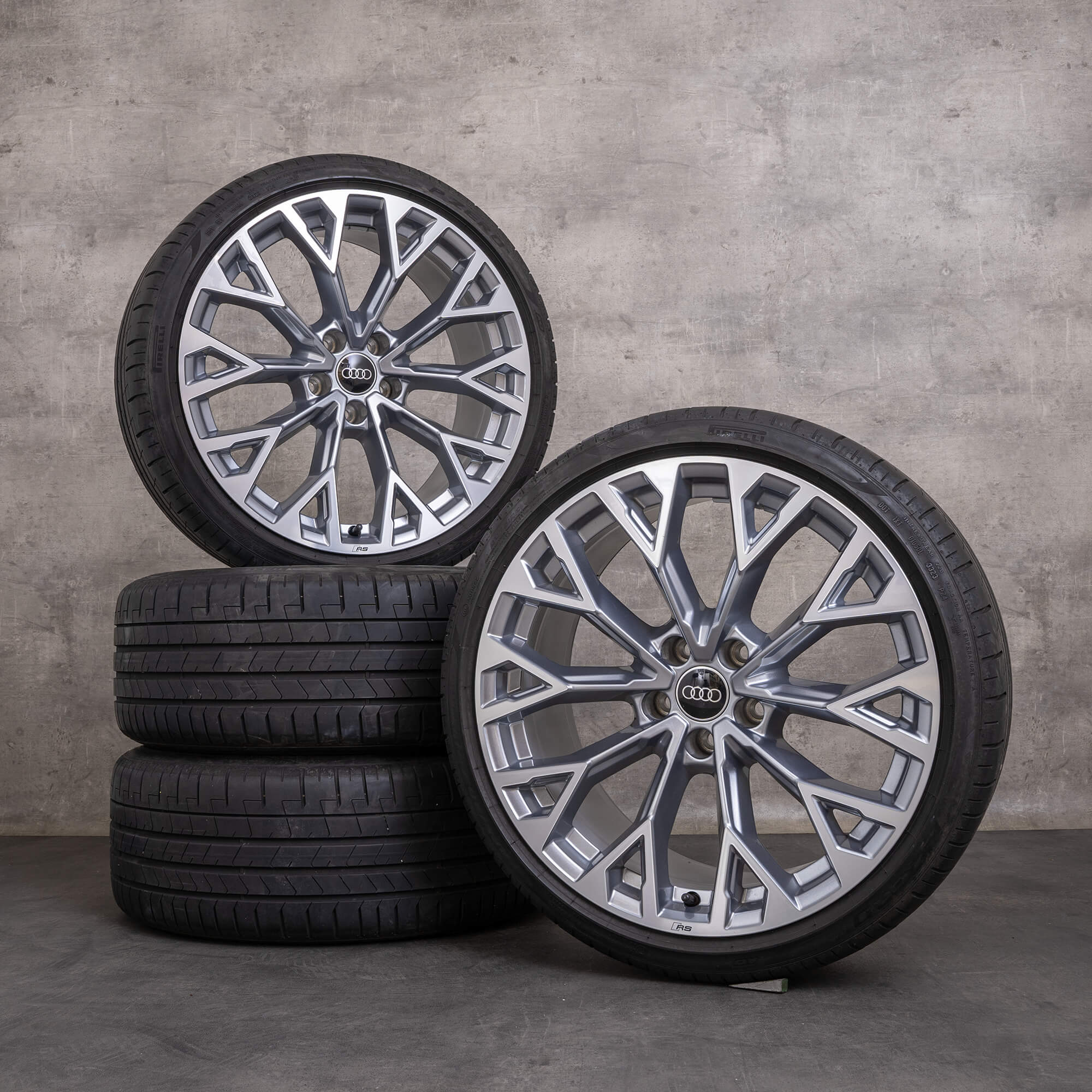 Original Audi RS3 Felgen 19 Zoll 8Y Sommerräder 8Y0601025BM 8Y0601025BN titan glanzgedreht