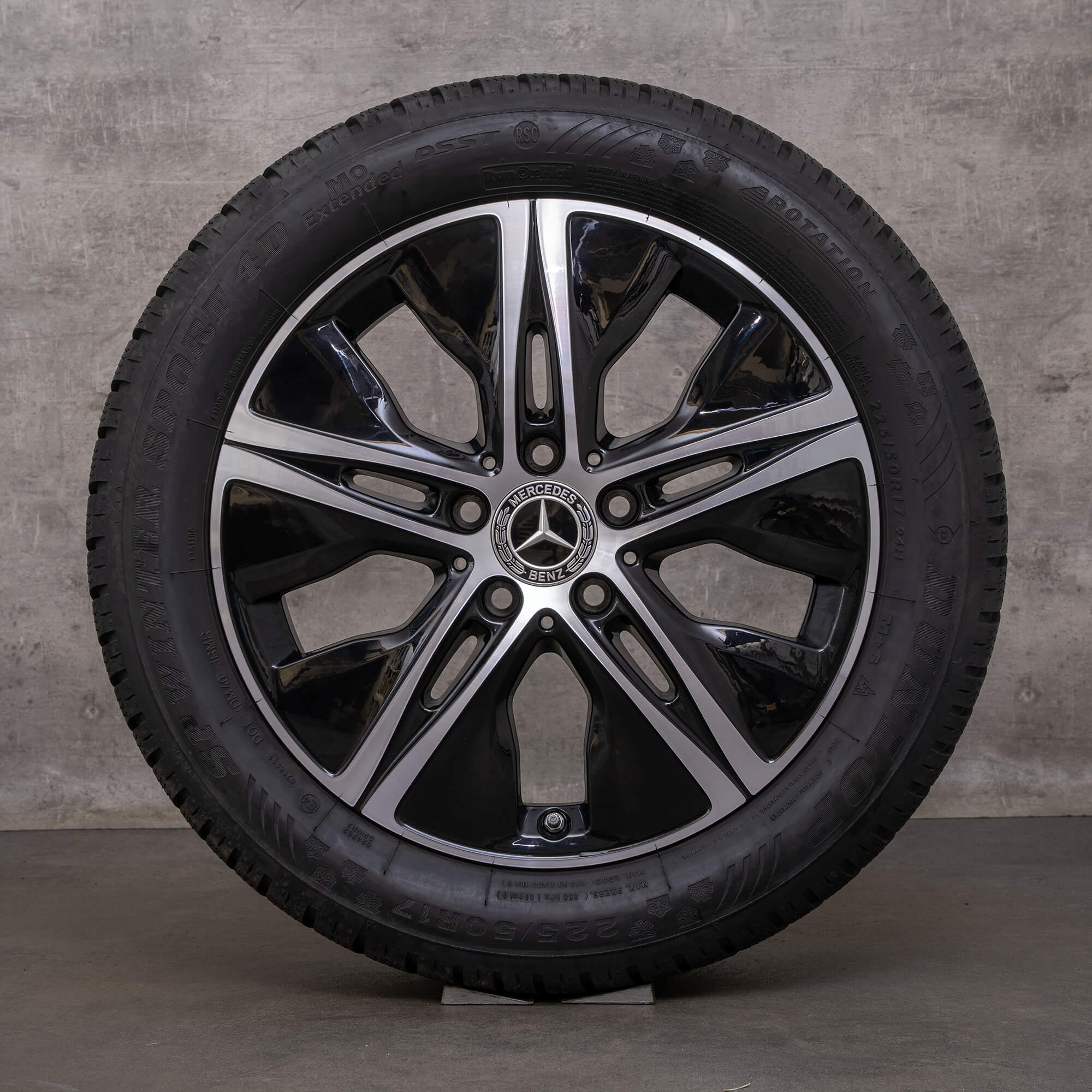 Original Mercedes Benz C-Klasse Winterräder 17 Zoll W205 S205 C205 A205 Felgen A2054019000 schwarz glanzgedreht