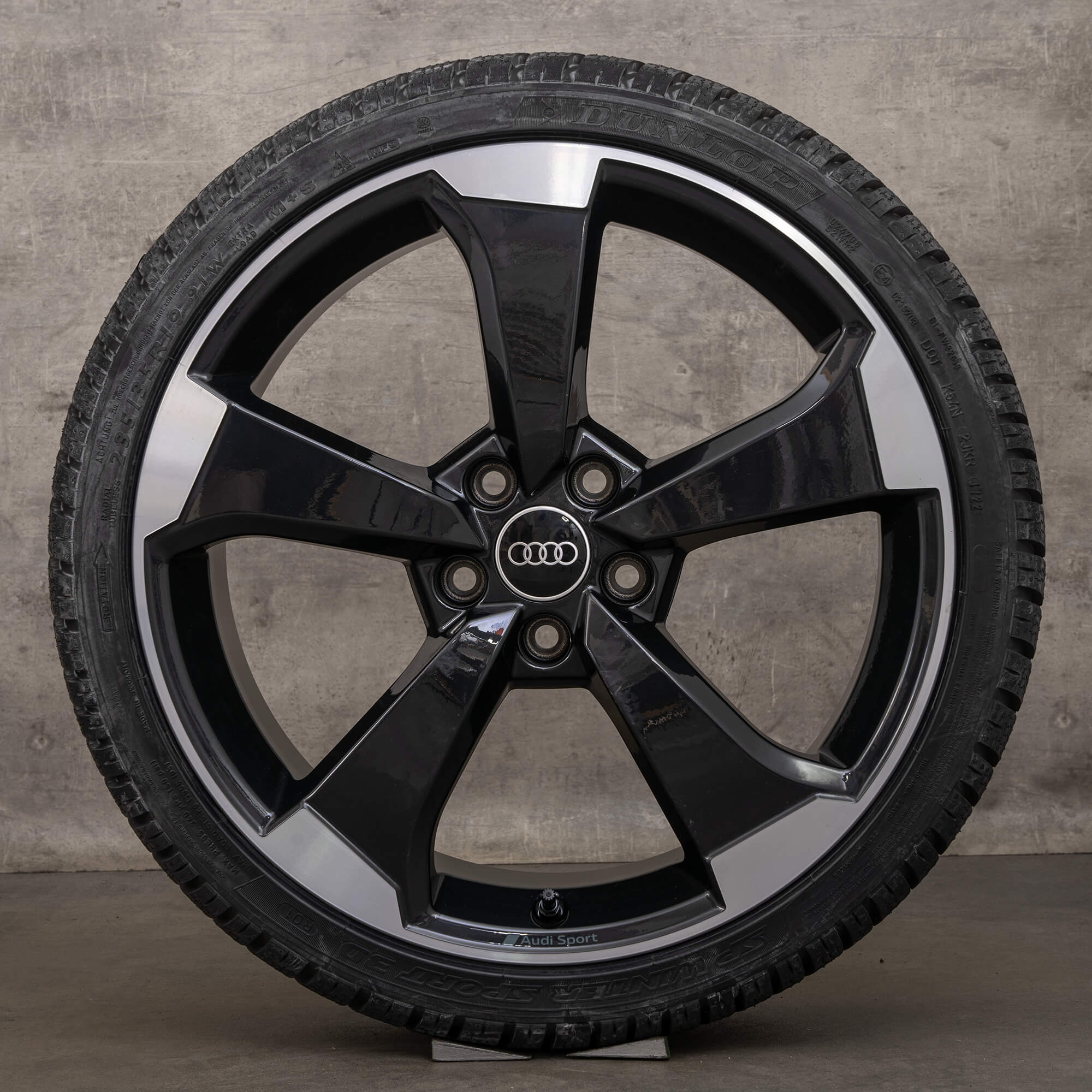 Original Audi RS3 8V 19 Zoll Winterreifen Felgen 8V0601025FP 8V0601025GA Rotor
