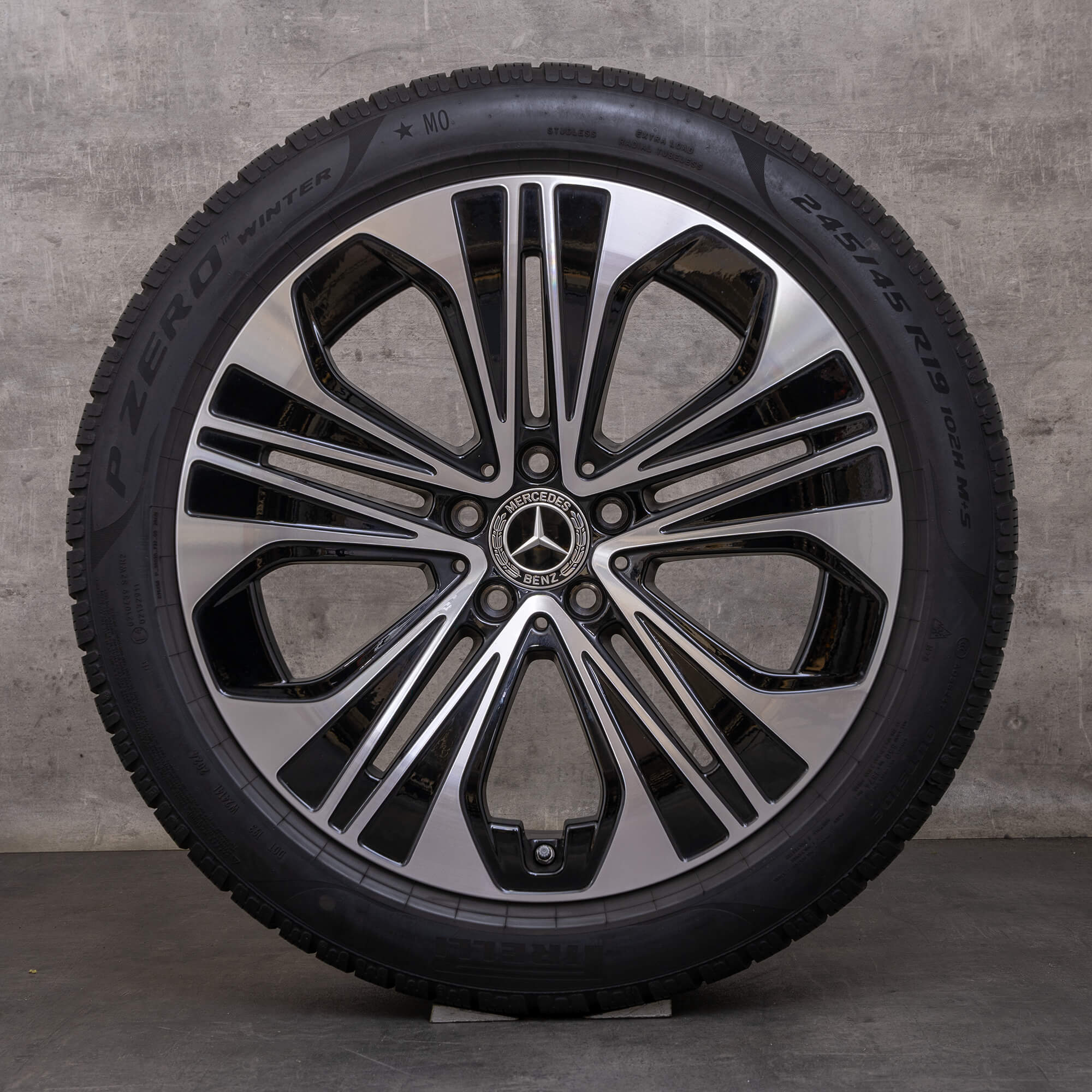 Anvelope de iarnă originale Mercedes Benz E-Class 19 inch W214 S214 jante A2144012300 negru Lucios