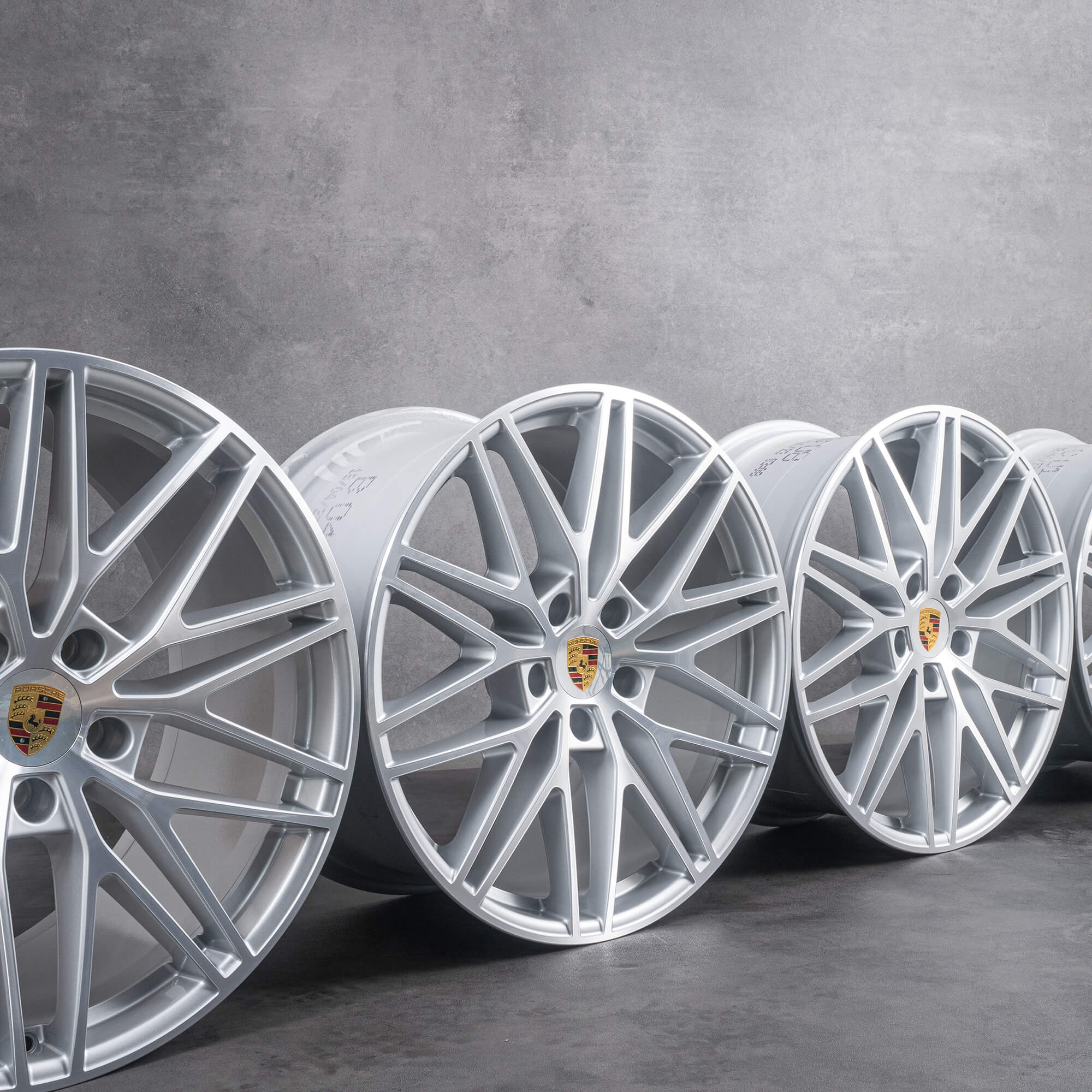 Originální alu kola Porsche Cayenne Coupe E3 II 21 palců RS Spyder 9Y0044603C