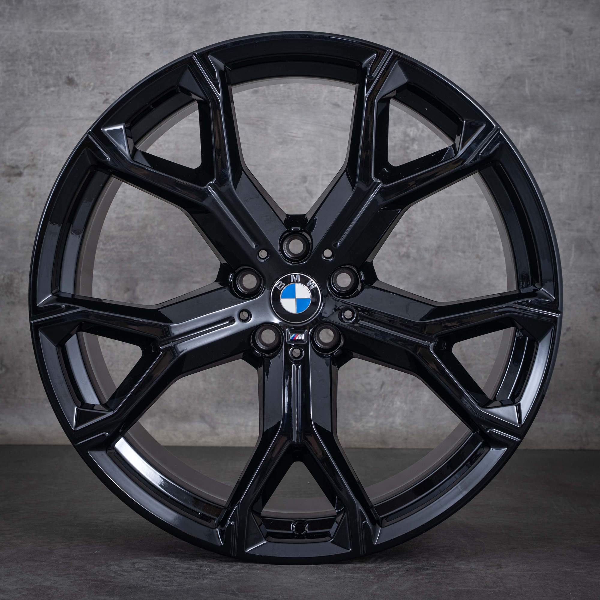 Oryginał BMW X5 X6 21 cali G05 G06 felgi stylizacja 741 M 8071998 8071999 czarny błyszczący