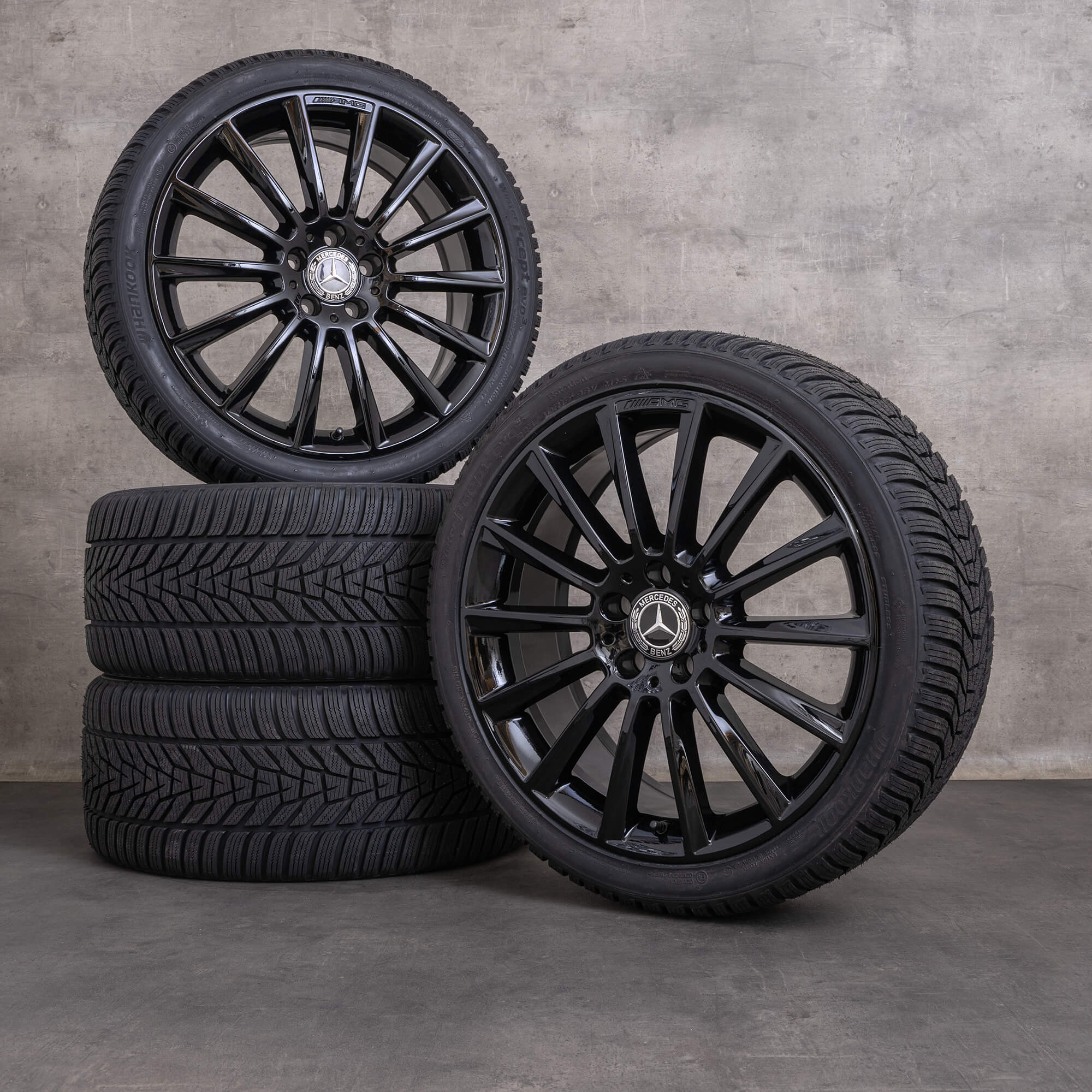 Original Mercedes Benz C-Klasse AMG Winterräder 19 Zoll W205 S205 C205 A205 Felgen A2054011300 A2054011400 schwarz glanz