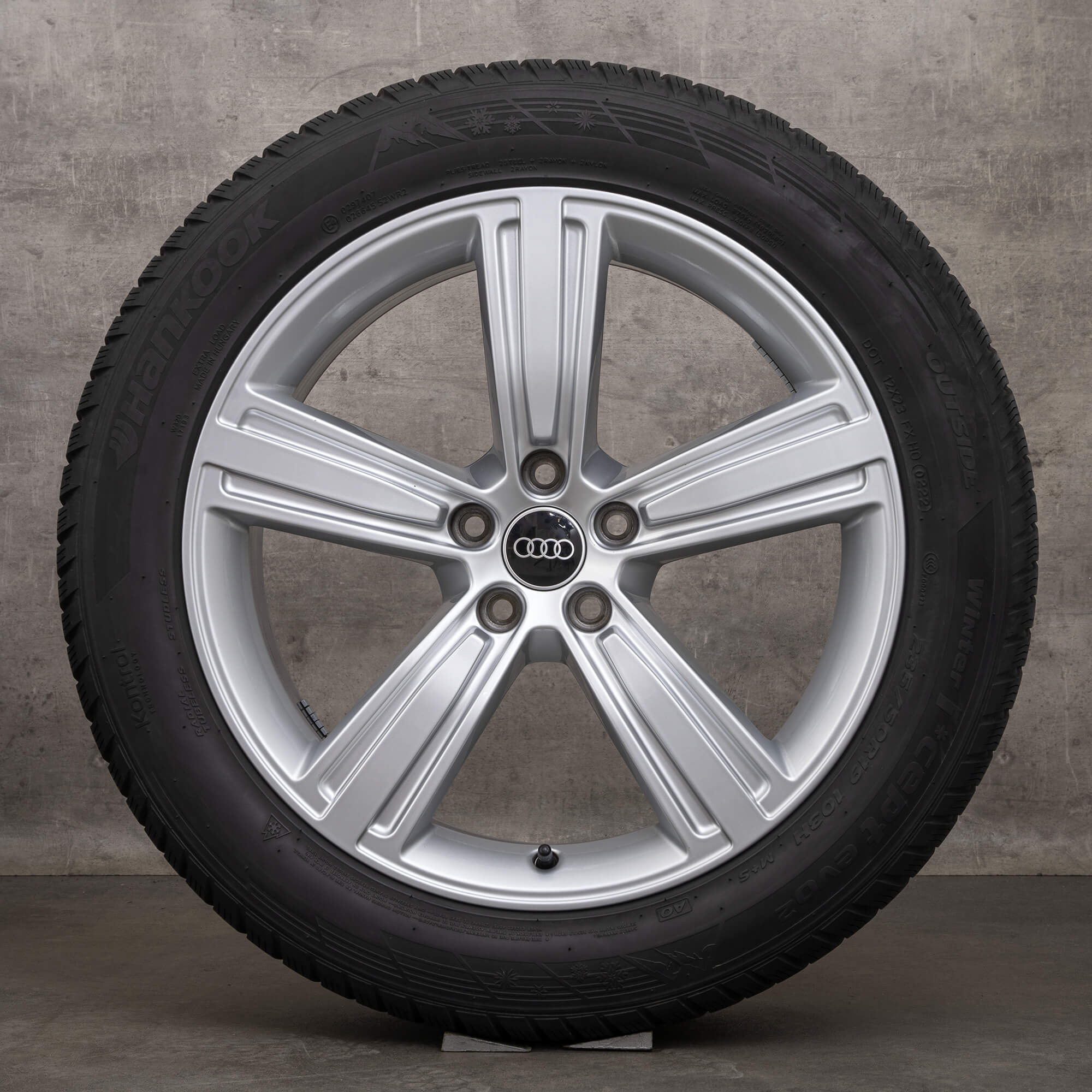 Oryginalne koła zimowe Audi A8 S8 19 cali 4N D5 felgi 4N0601025J srebrne