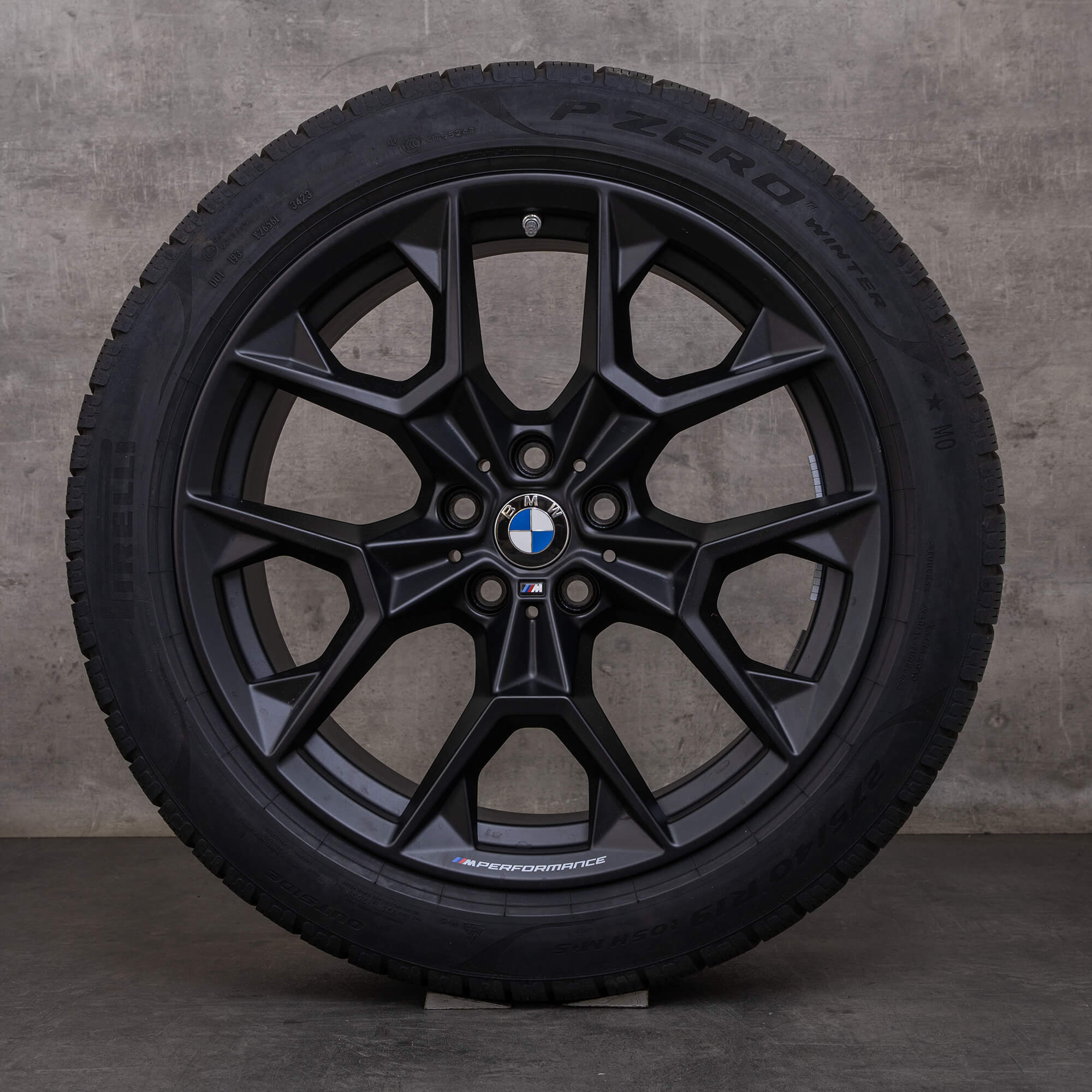 Alkuperäiset BMW 5-sarjan i5 talvirenkaat 19 tuuman G60 G61 vanteet styling 942 M 5A324F4 5A324F5 musta matta