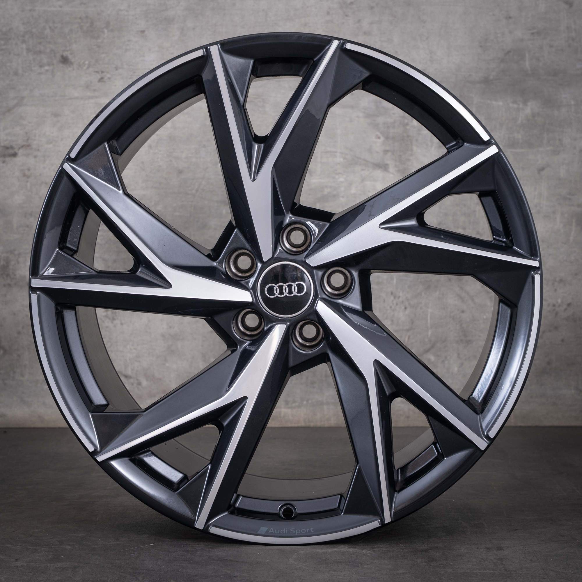 Alkuperäiset Audi R8 -vanteet 20 tuumaa 4S-alumiinivanteet 4S0601025CA 4S0601025CC graniitti diamond cut