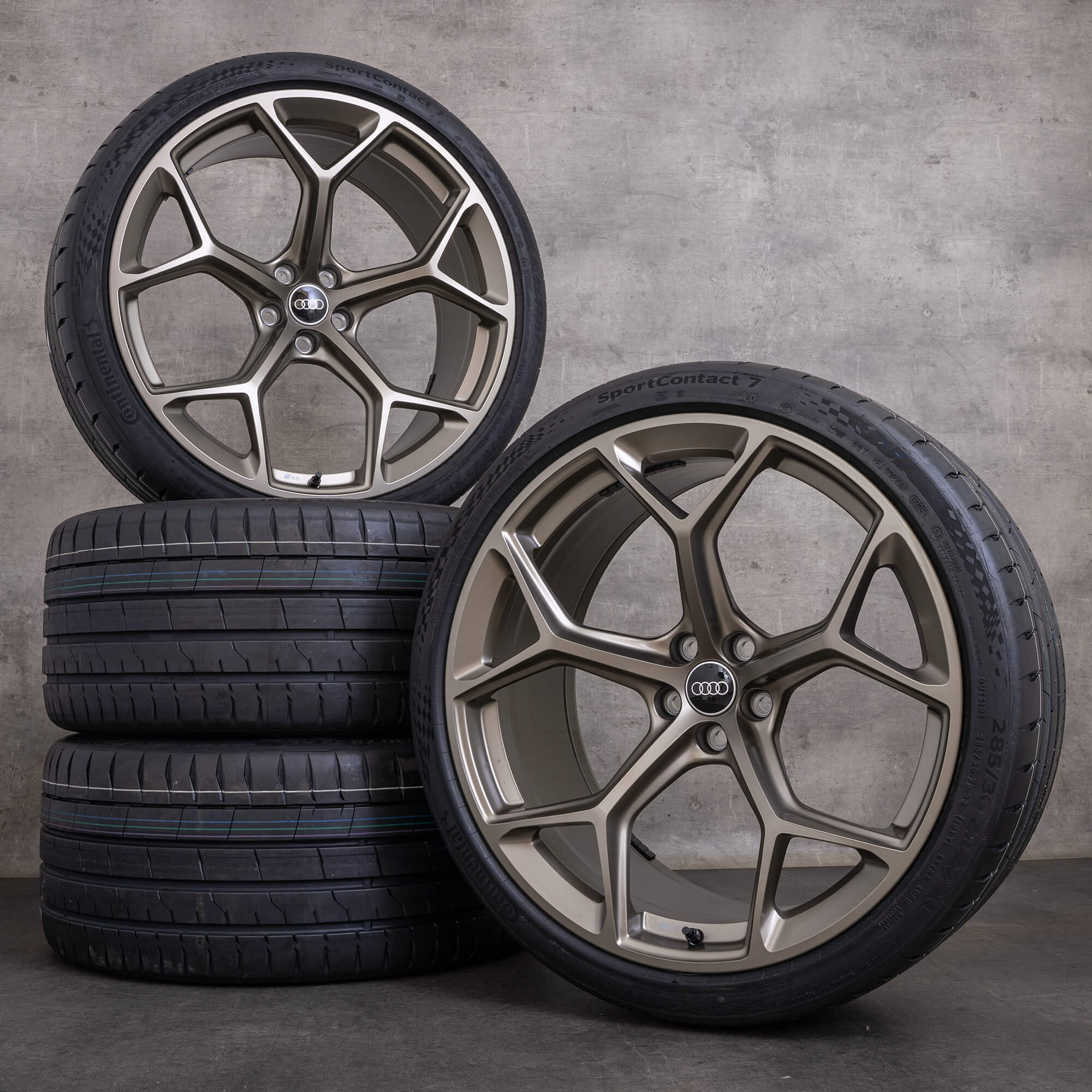 OEM Audi RS6 RS7 snow tire packages 22 inch 4K C8 rims Performance 4K0601025BN galaxy satin NEW