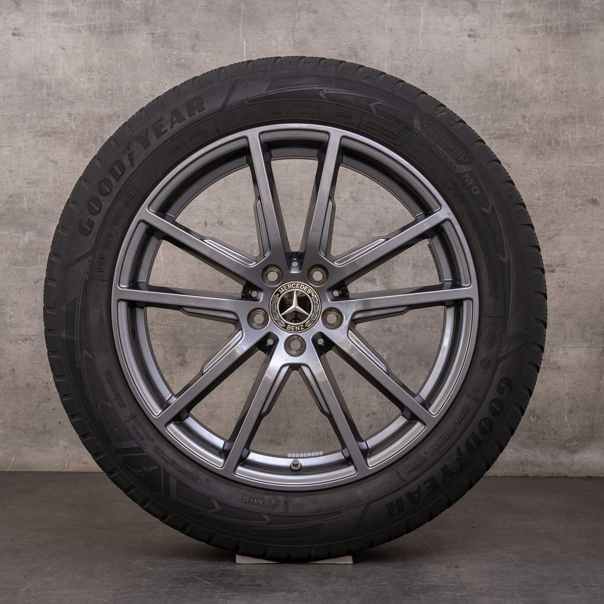 Orijinal Mercedes Benz EQE kış jant lastik 19 inç SUV X294 jantlar A2944010400 titanyum parlak