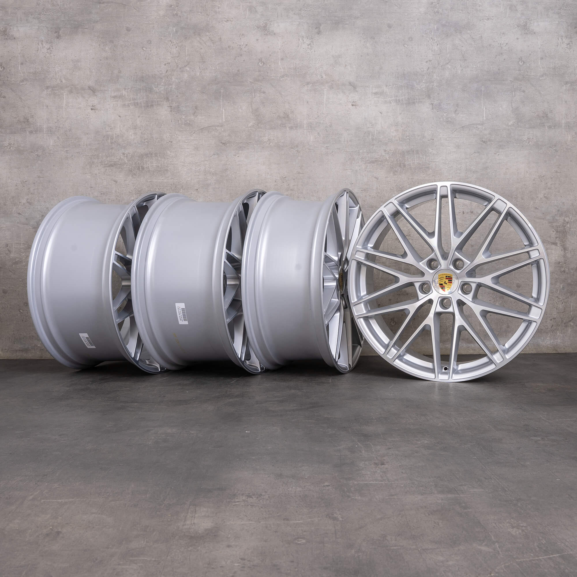 Originele Porsche Macan Elektrische velgen 22 inch H2 RS Spyder Design 95C601025AD 95C601025AE zilver gepolijst NIEUW