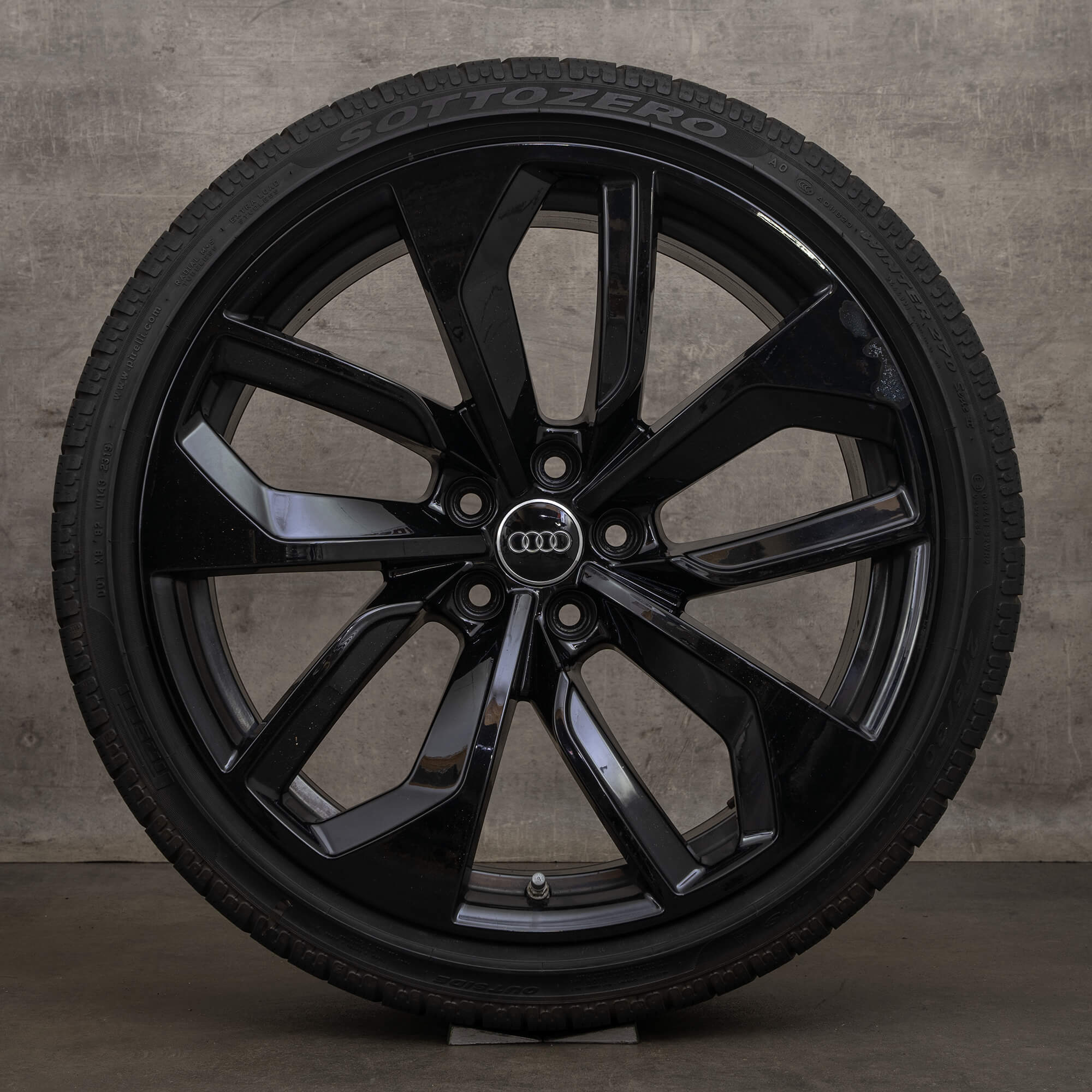 Jantes hiver d'origine Audi RS4 RS5 20 pouces B9 8W B5 jantes Edge 8W0601025DB peintes en noir