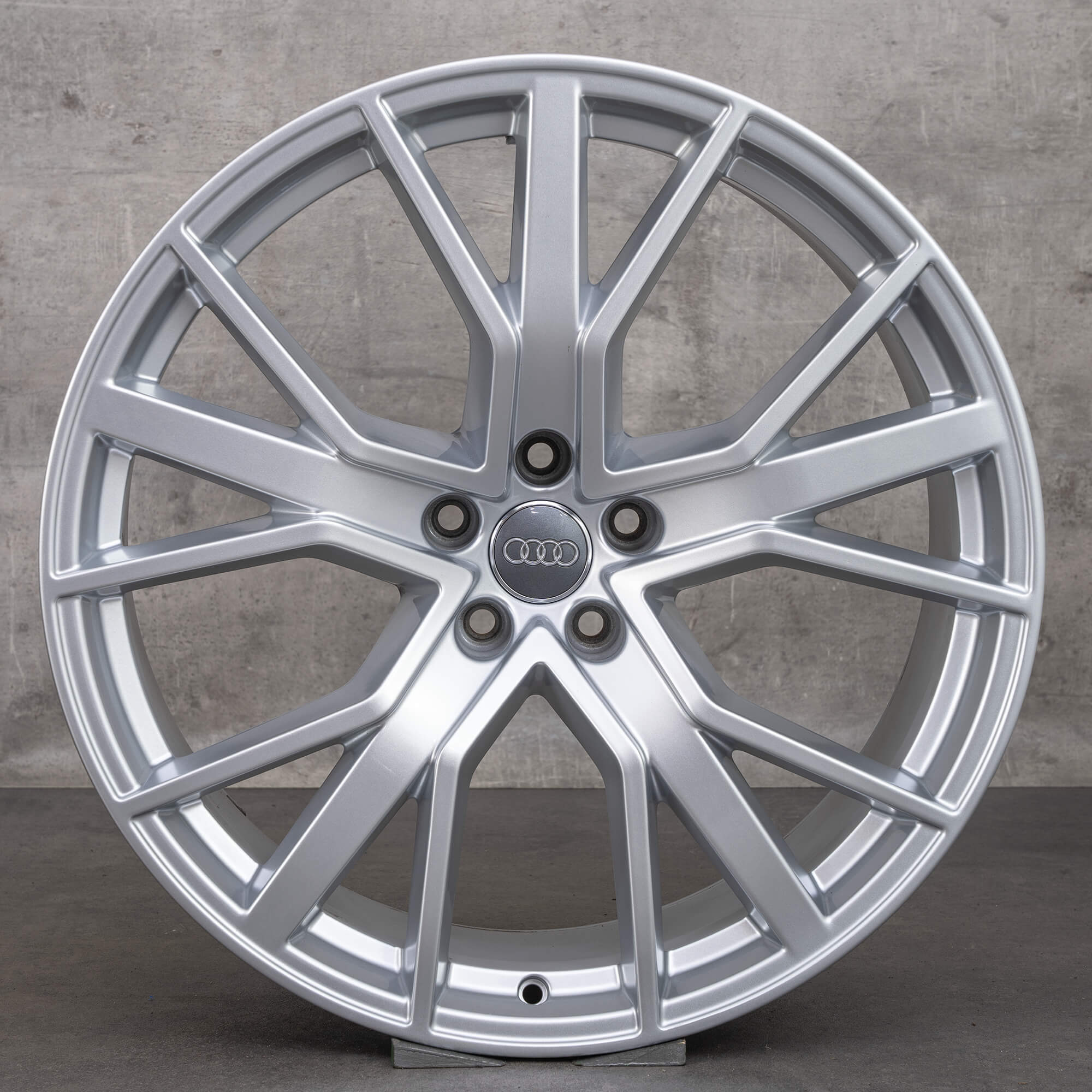 Audi 21 inch velgen RS6 4G C7 Performance alloy 8 x 19 ET26 4G0601025CP