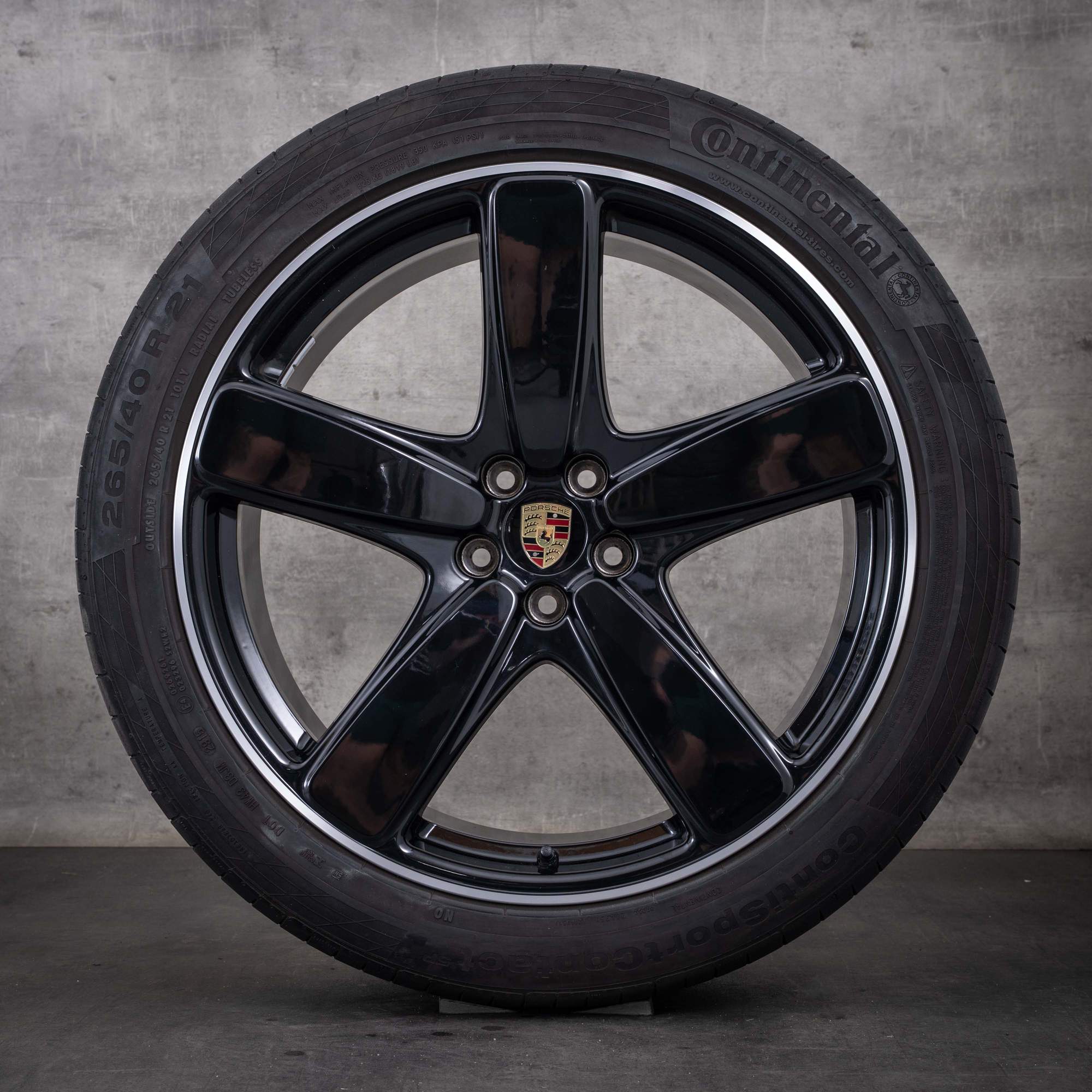 Original Porsche Macan II Felgen 21 Zoll Sommerräder 95B601025AC 95B601025AE schwarz glanzgedreht