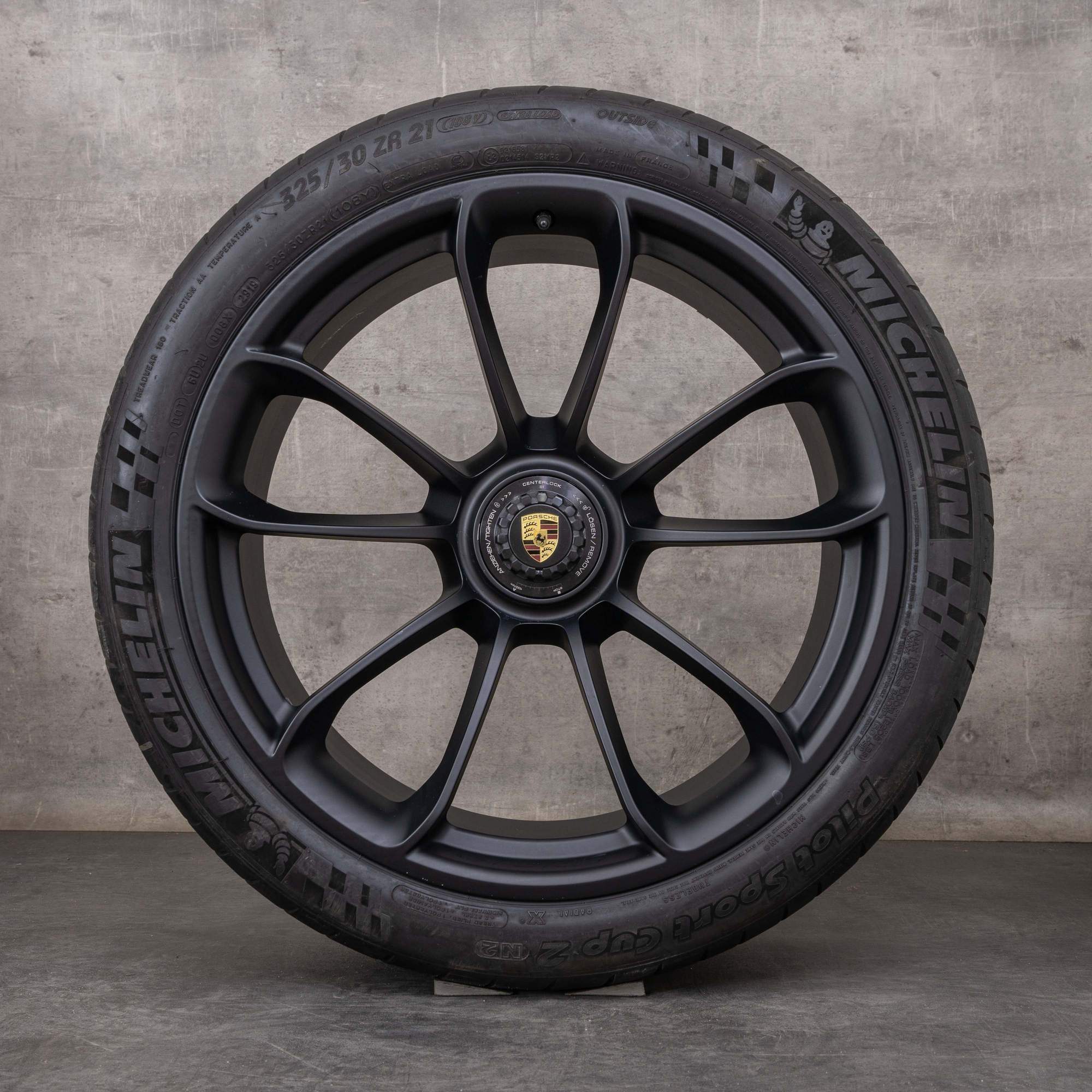 Oryginalne felgi Porsche 991 20 21 cali koła letnie GT3 RS 99136216284 99136216785 czarny mat