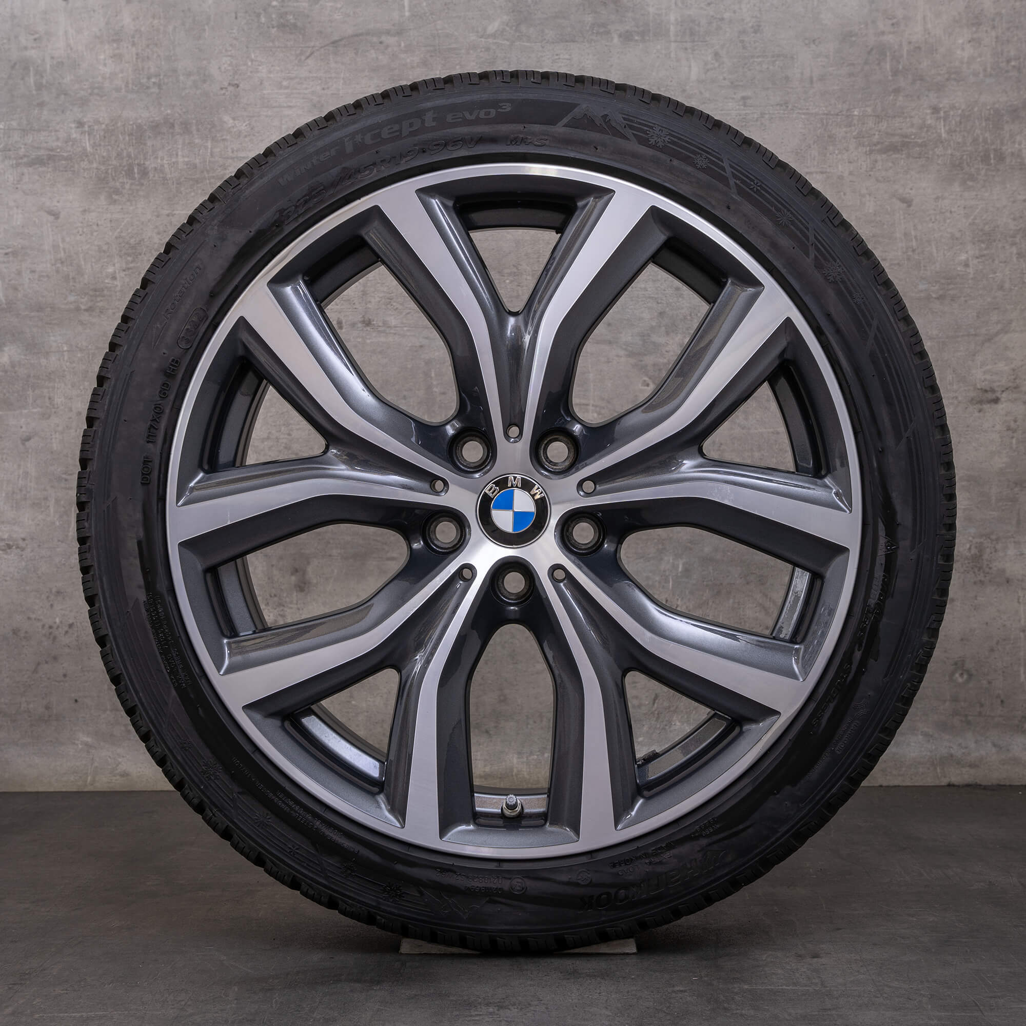 OEM BMW X1 X2 snow tire packages 19 inch F48 F39 rims styling 511