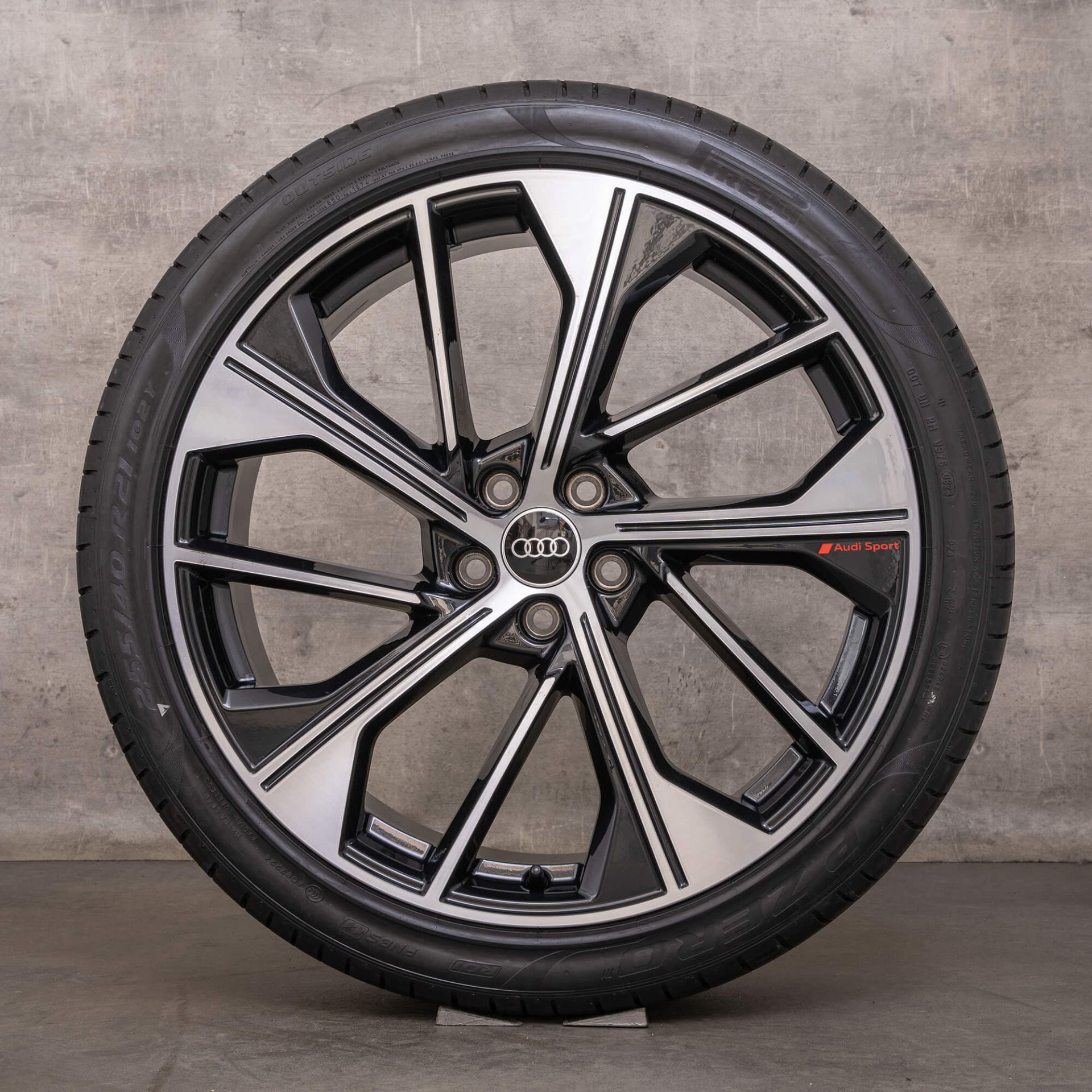 Originele Audi Q5 SQ5 zomerwielen 21 inch FY velgen 80A601025BQ zwart Originele Audi Q5 SQ5 zomerwielen 21 inch FY velgen 80A601025BQ zwart