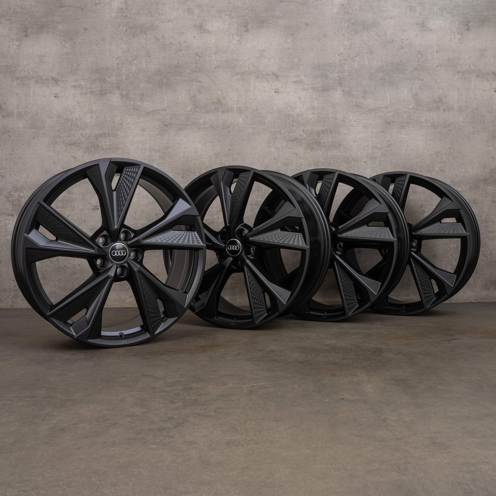 Original Audi A6 S6 C8 4K 21 inch rims 4K0601025AS black matt ET43 NEW