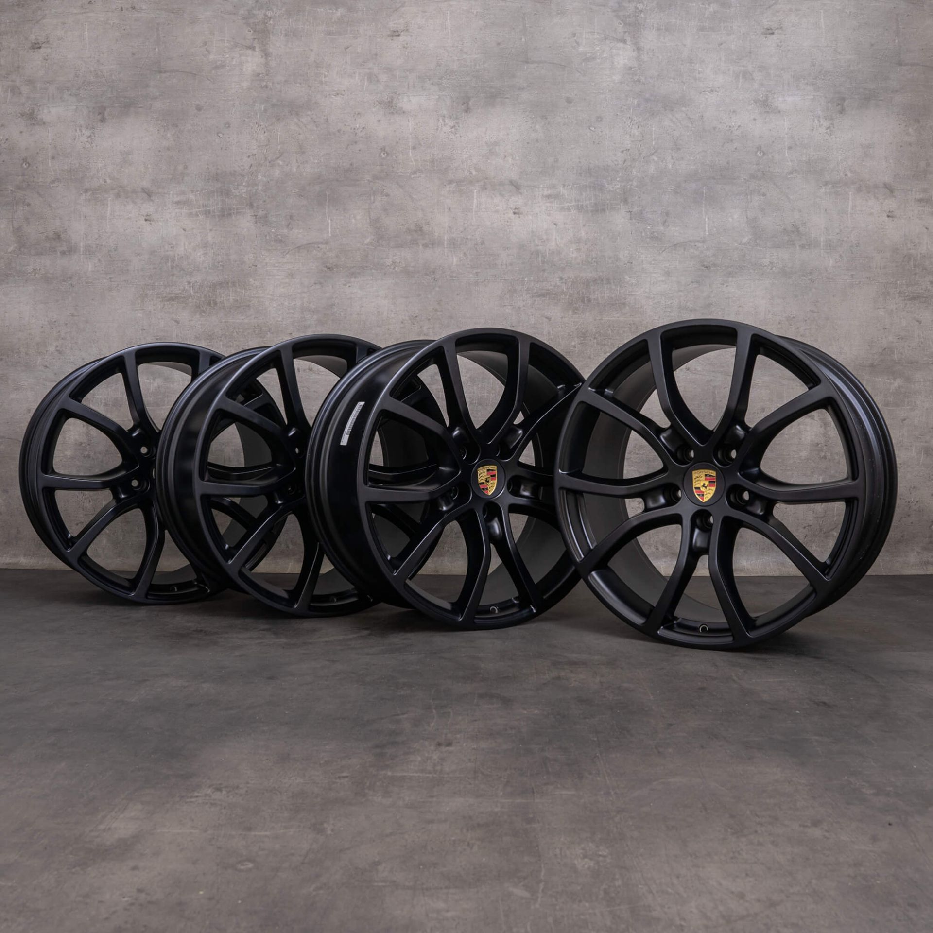 OEM Porsche Cayenne E3 Coupé 21 inch Rims Exclusive Design