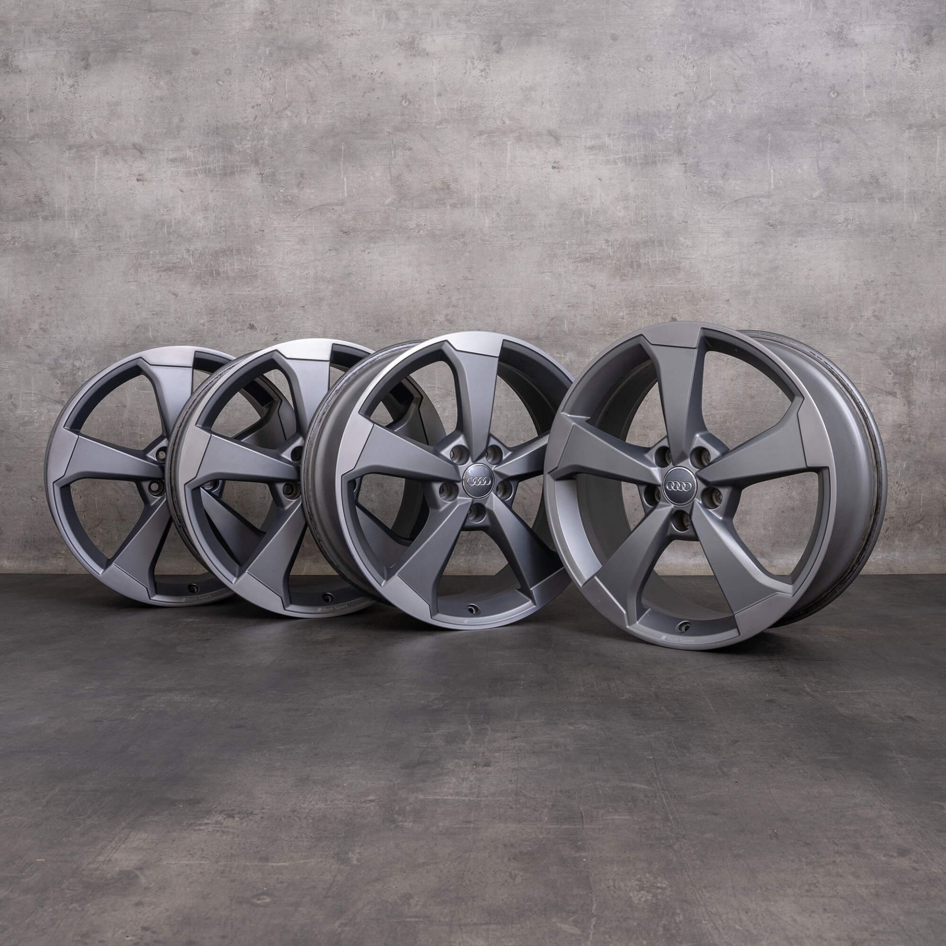 Llantas originales Audi de 19 pulgadas A3 S3 RS3 8V Rotor titanio mate ...