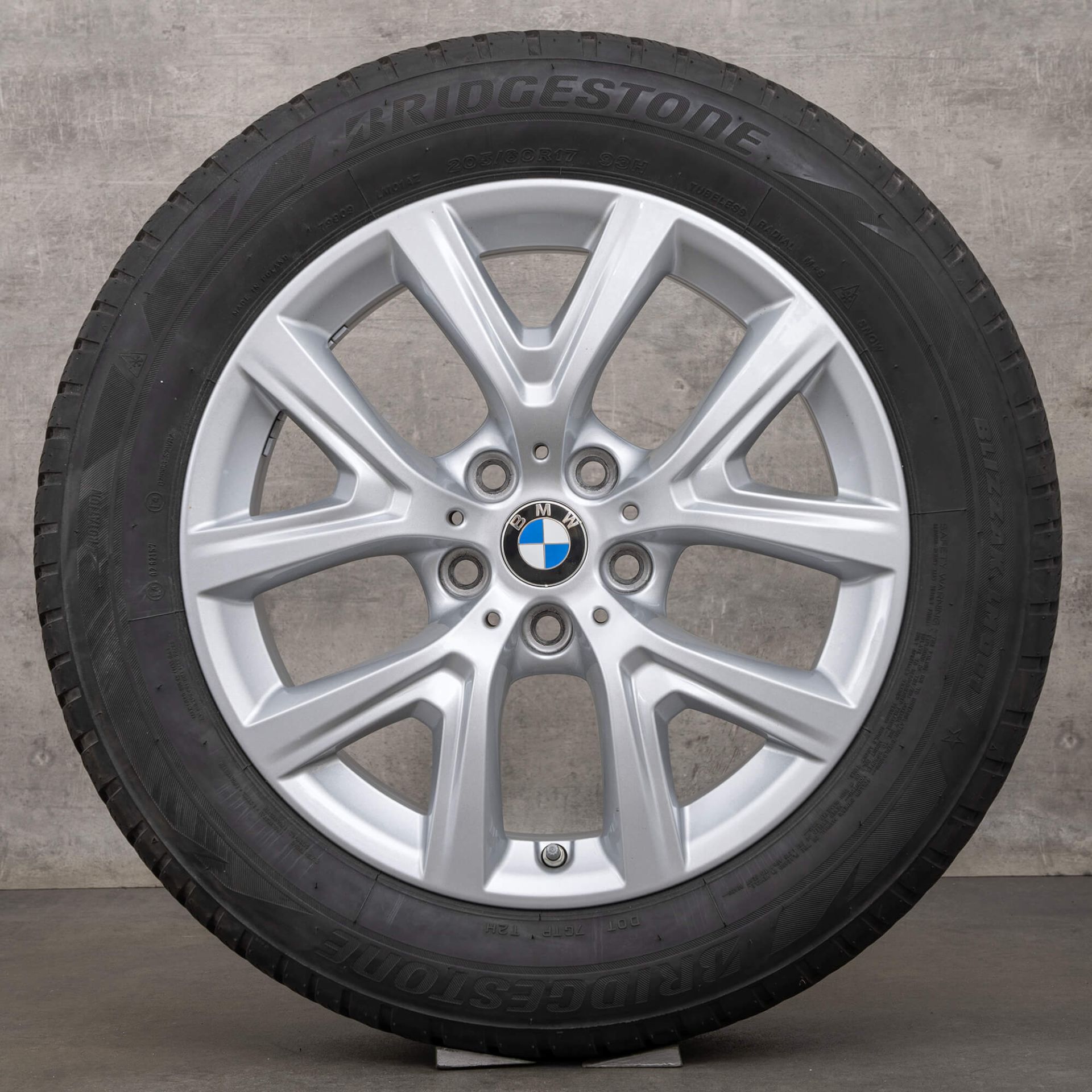 BMW X1 F48 X2 F39 winter wheels 17 inch rims tires 6856076 Styling 450